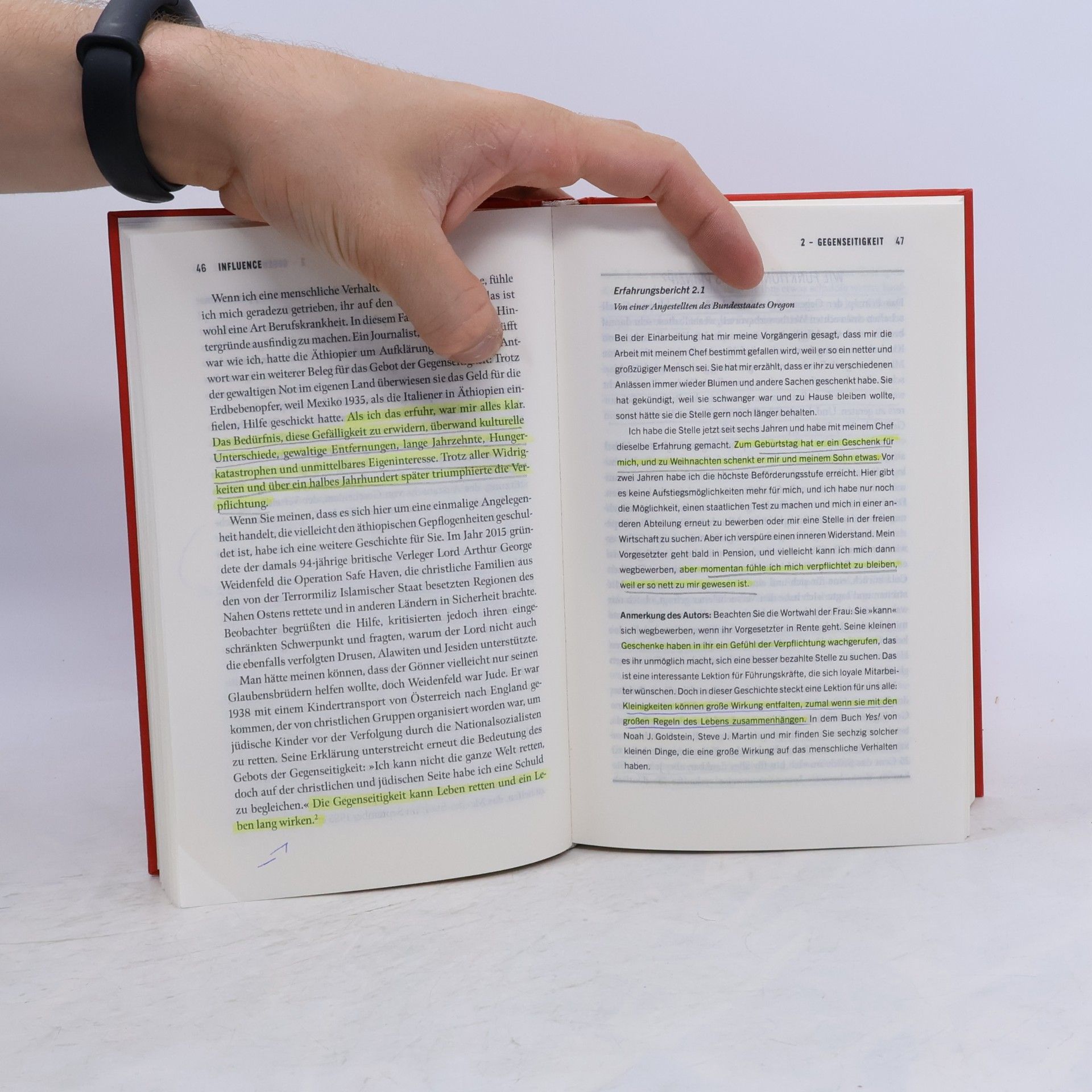 Robert B. Cialdini Influence