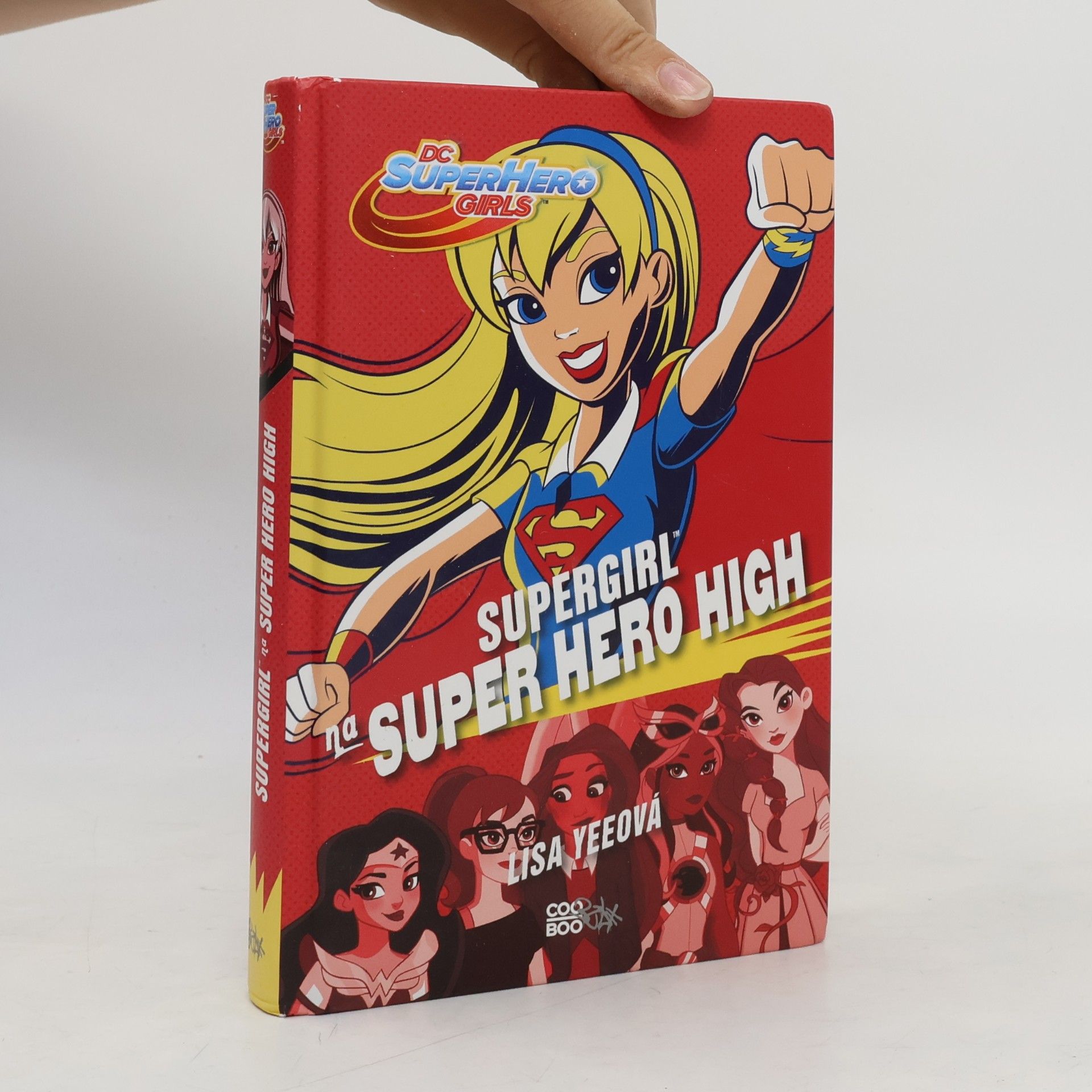 Lisa Yee Supergirl na Super Hero High