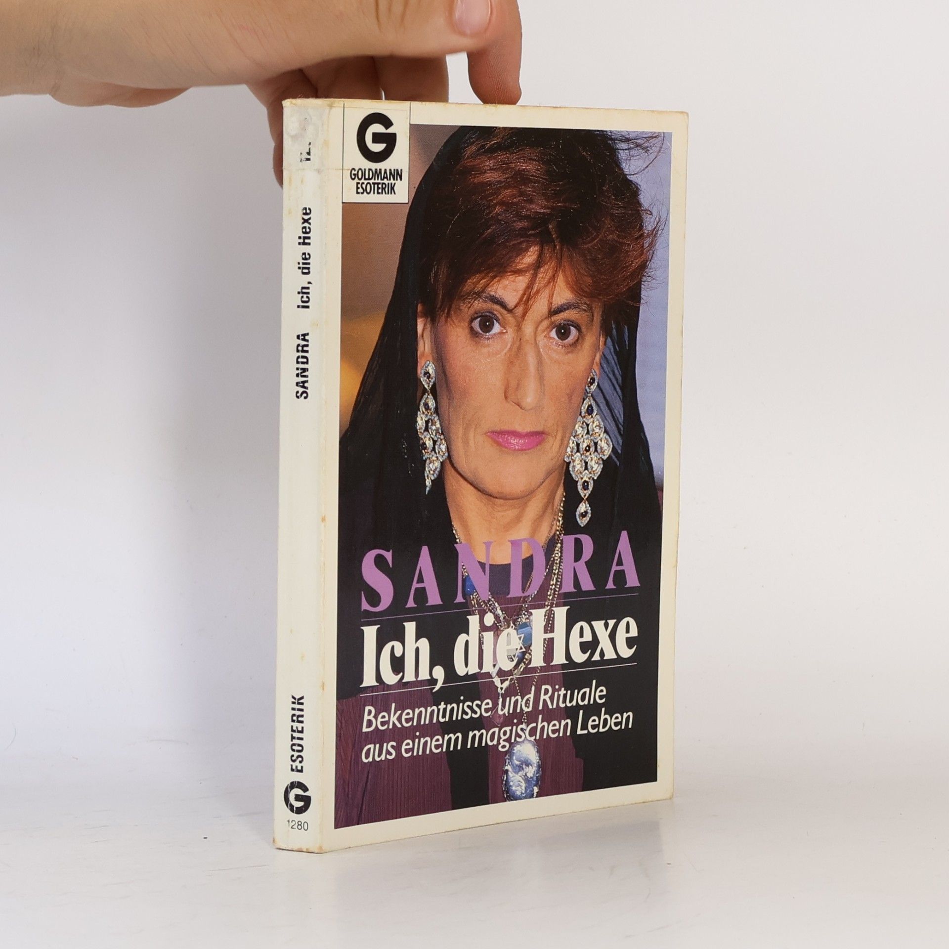 Sandra Ich, die Hexe