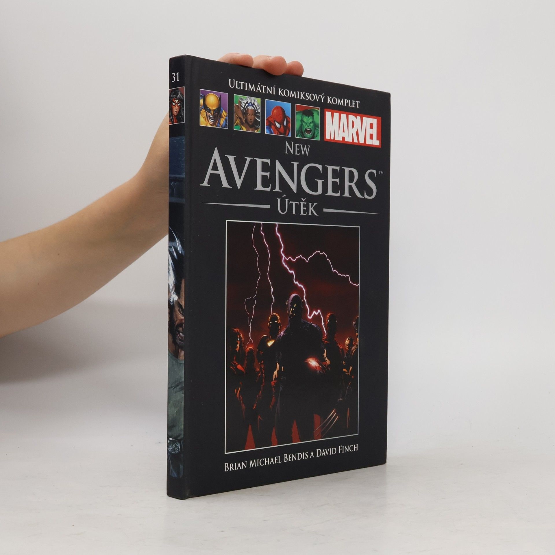 David Finch Ultimátní komiksový komplet 31. New Avengers. Útěk