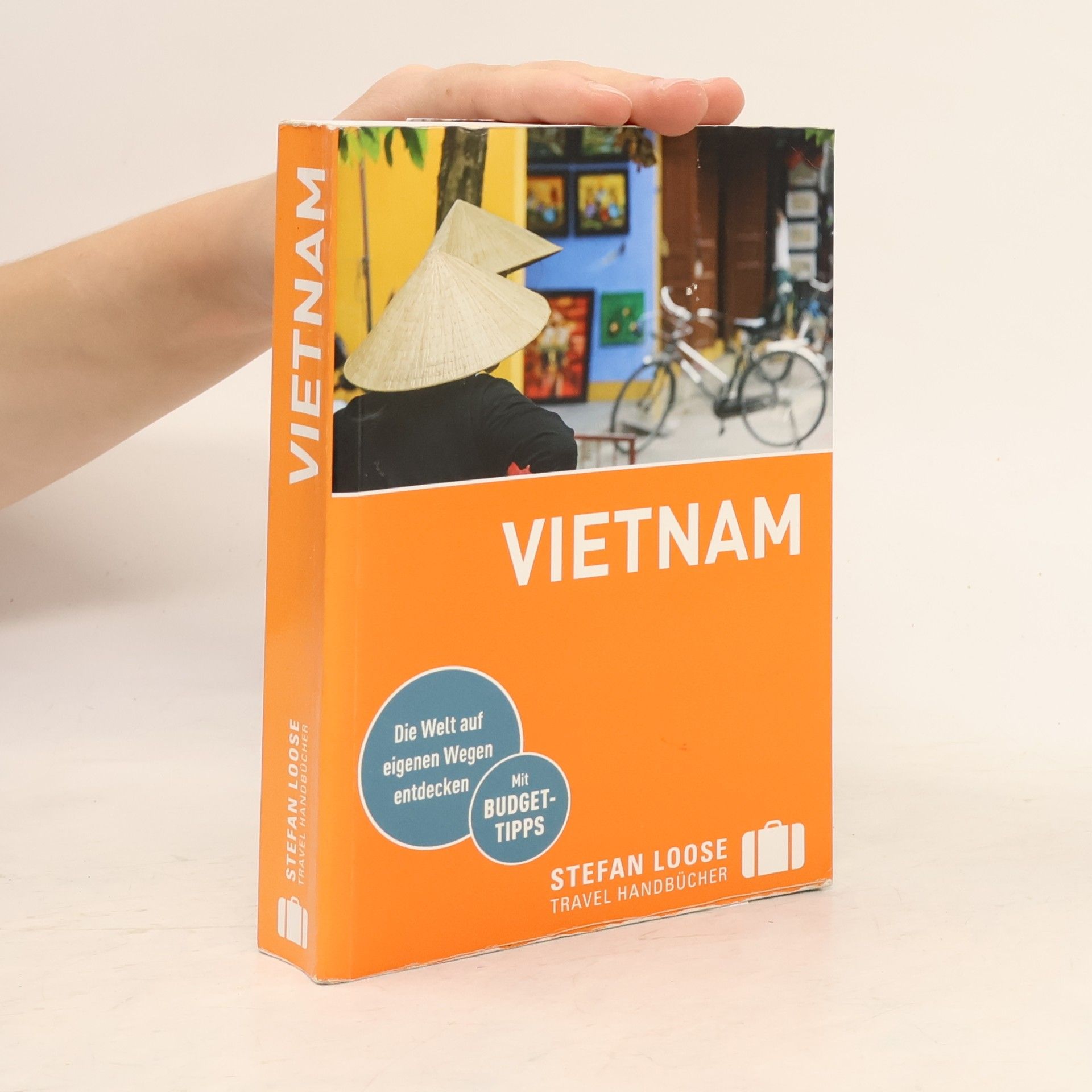 Andrea Markand Vietnam