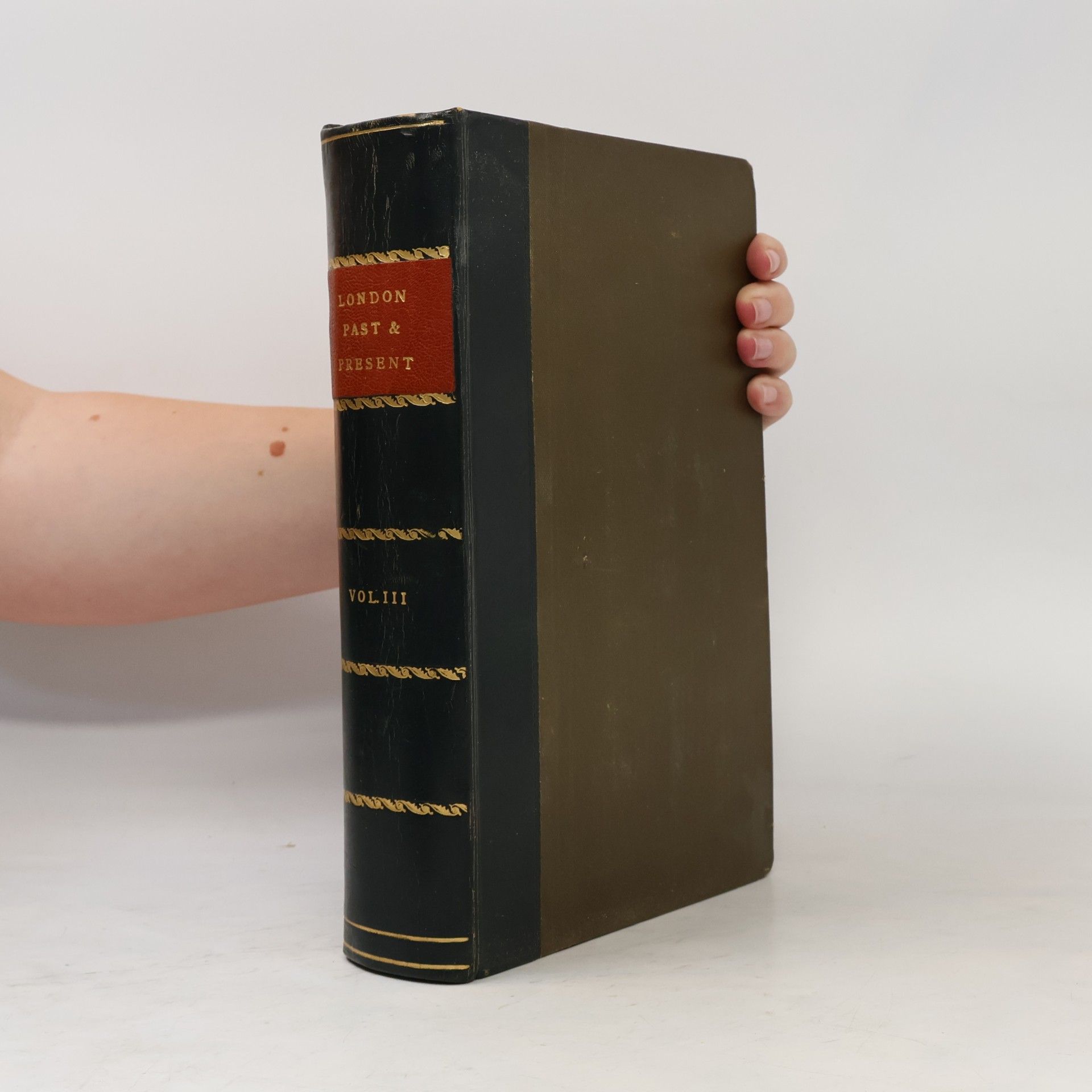 Henry B. Wheatley London Past and Present. Vol. III