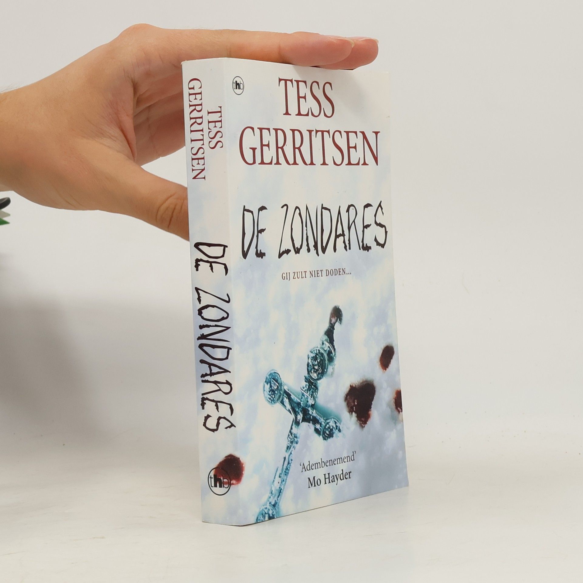 Tess Gerritsen De Zondares
