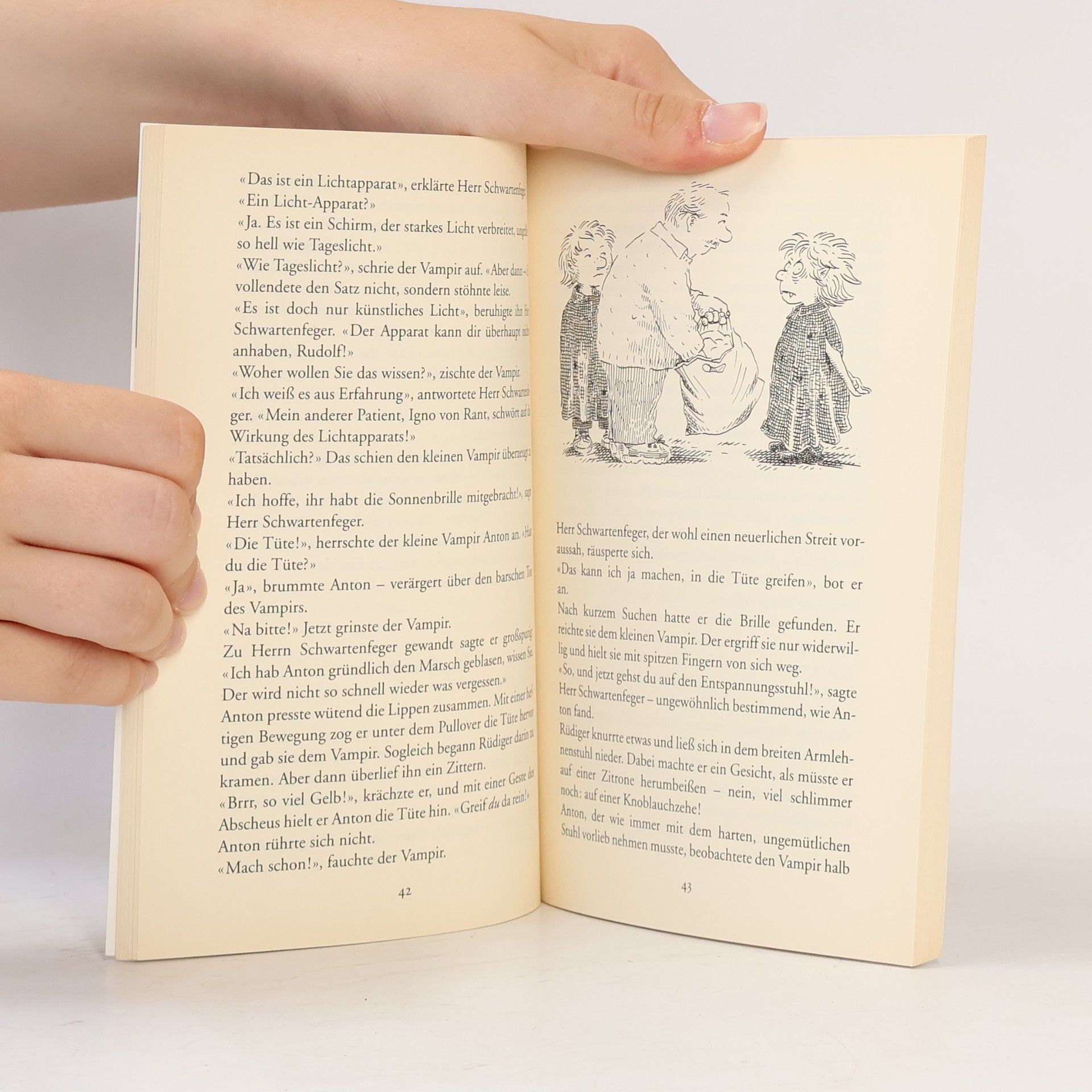 Angela Sommer Bodenburg Der kleine Vampir und der Lichtapparat