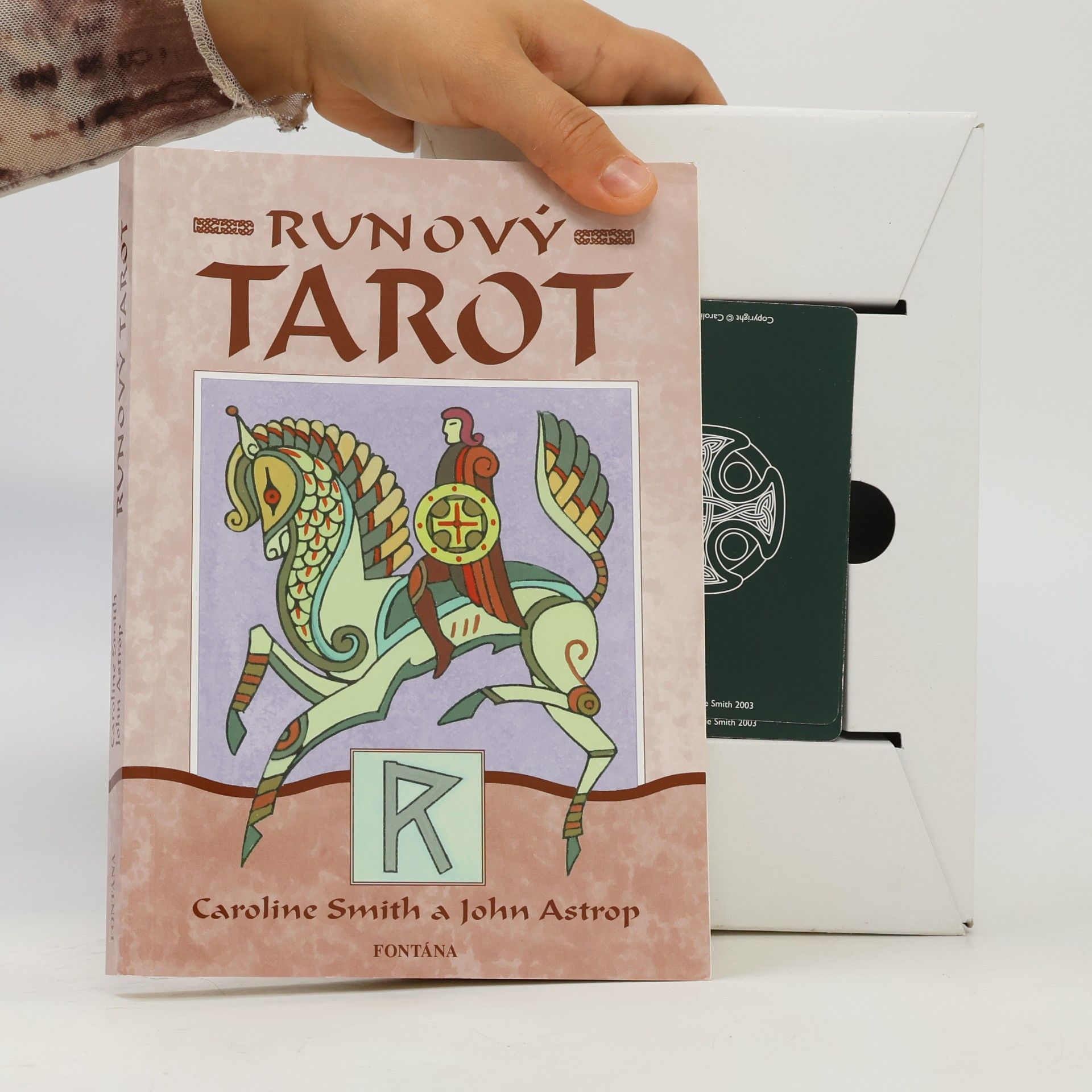 John Astrop Runový tarot