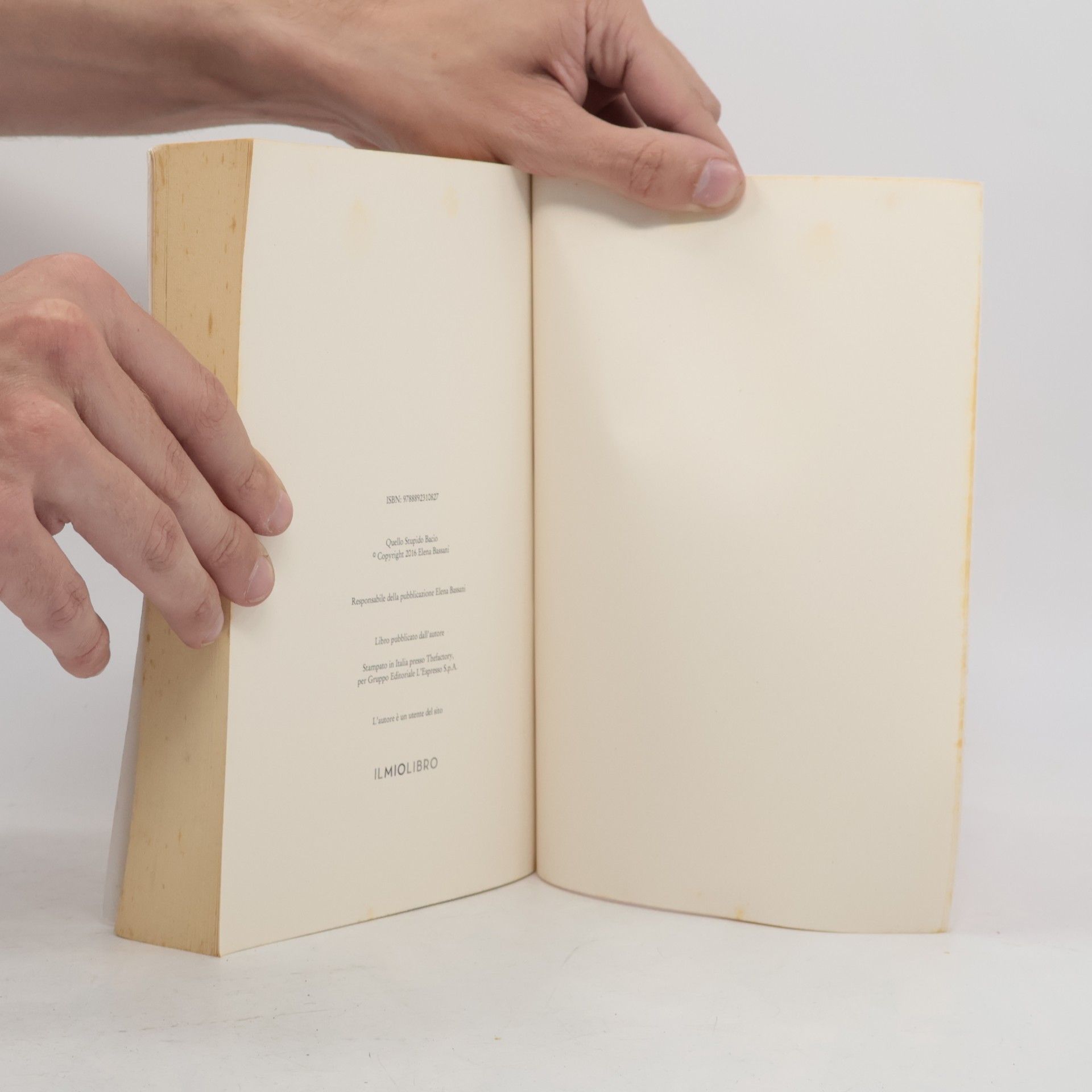 Elena Bassani La community di ilmiolibro.it: Quello stupido bacio