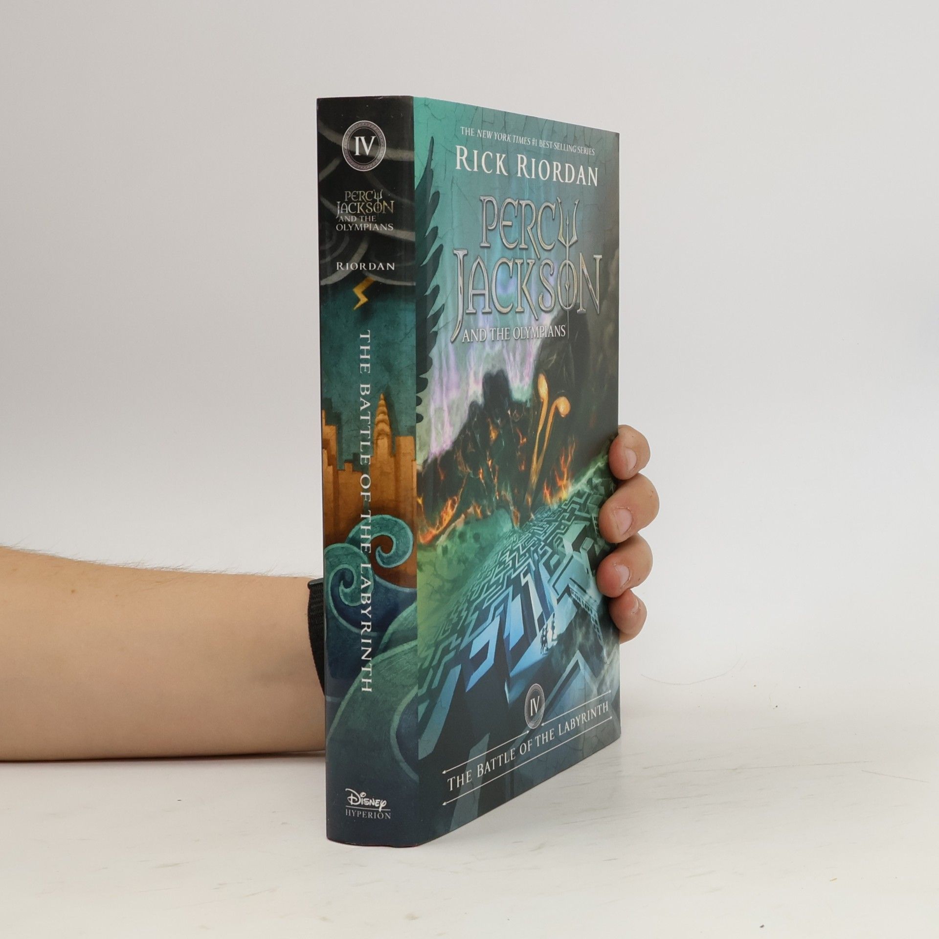 Rick Riordan Percy Jackson and the Olympians, Book Four: Battle of the Labyrinth, The-Percy Jackson and the Olympians, Book Four
