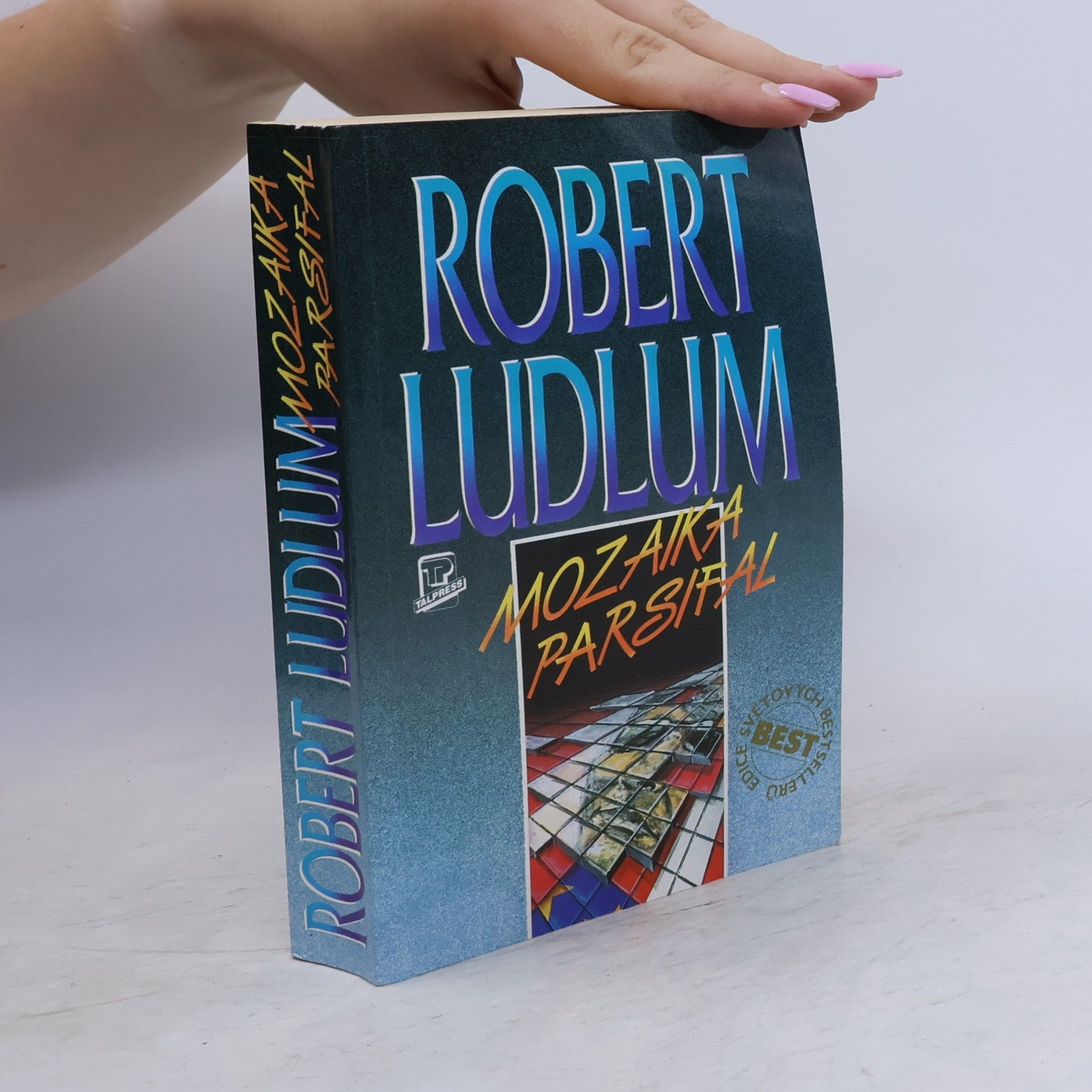 Robert Ludlum Mozaika Parsifal