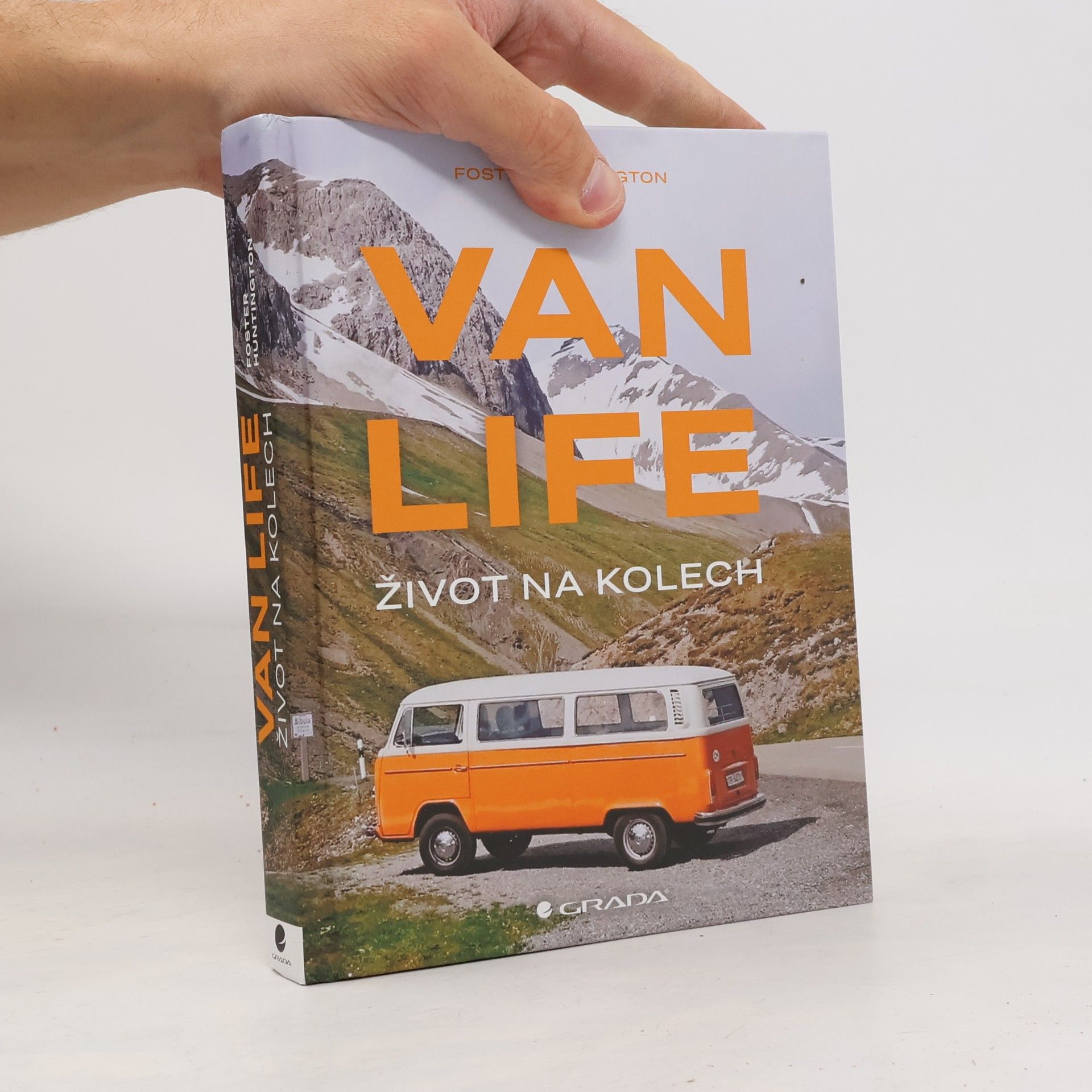Foster Huntington Van life - Život na kolech