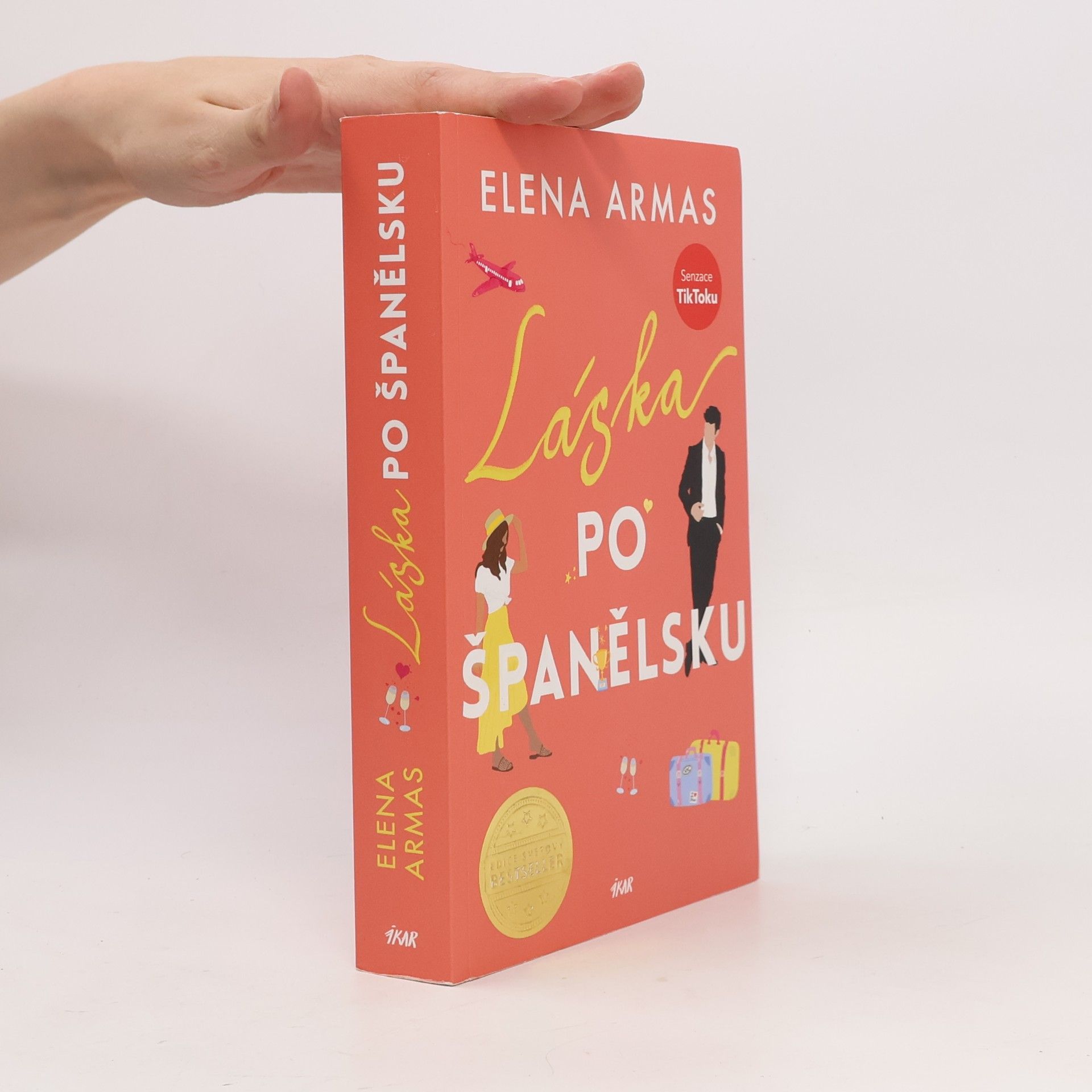 Elena Armas Láska po španělsku