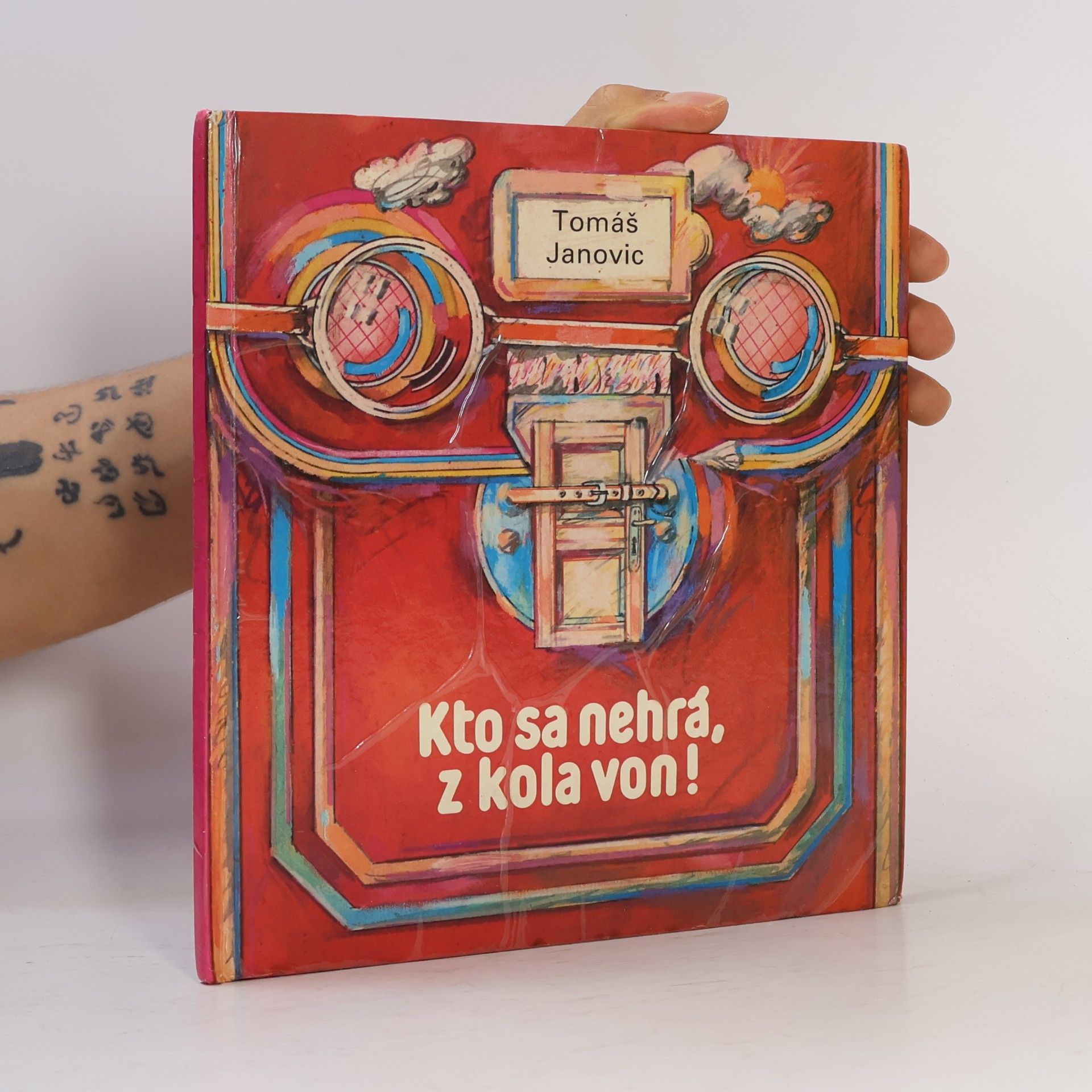 Tomáš Janovic Kto sa nehrá, z kola von!