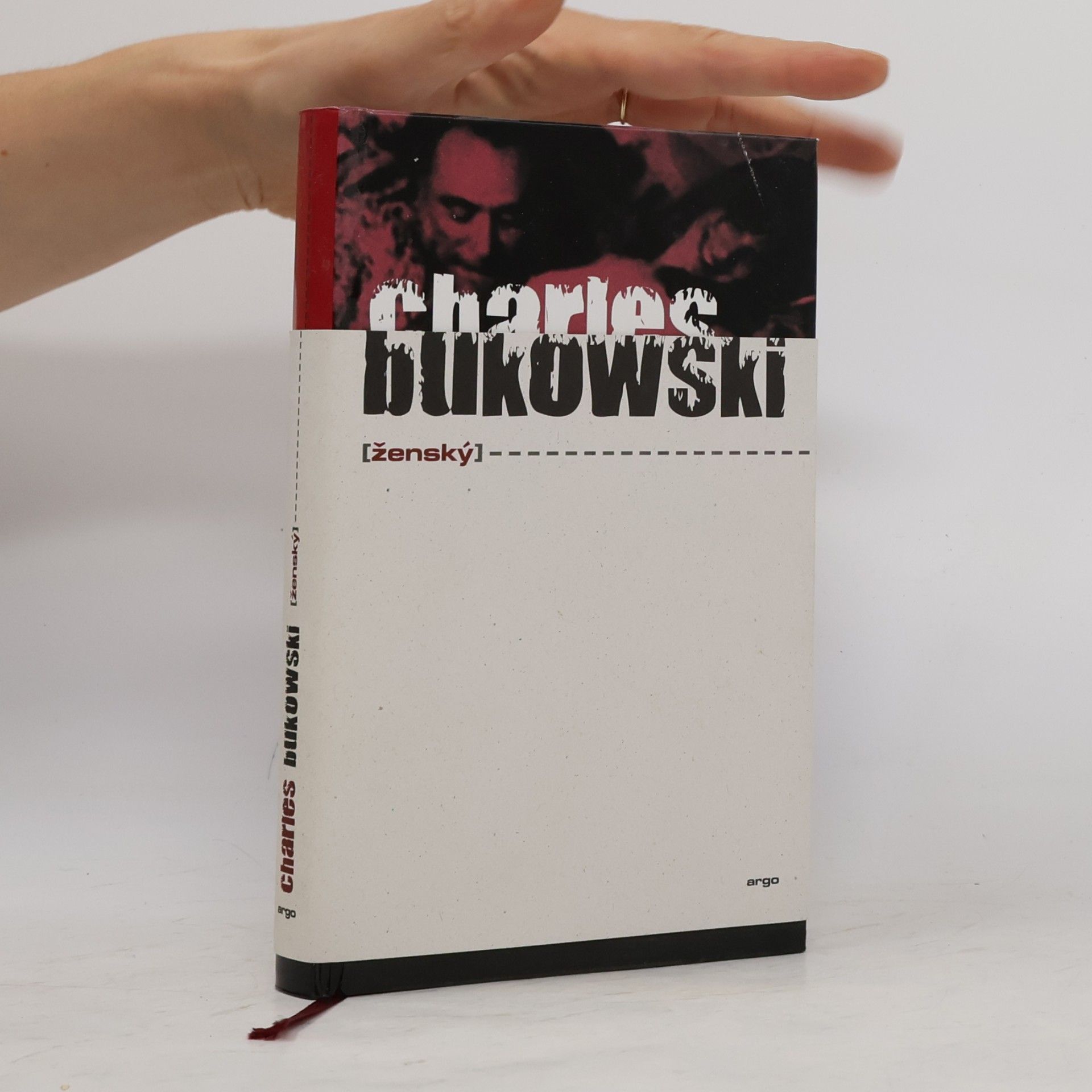 Charles Bukowski Ženský