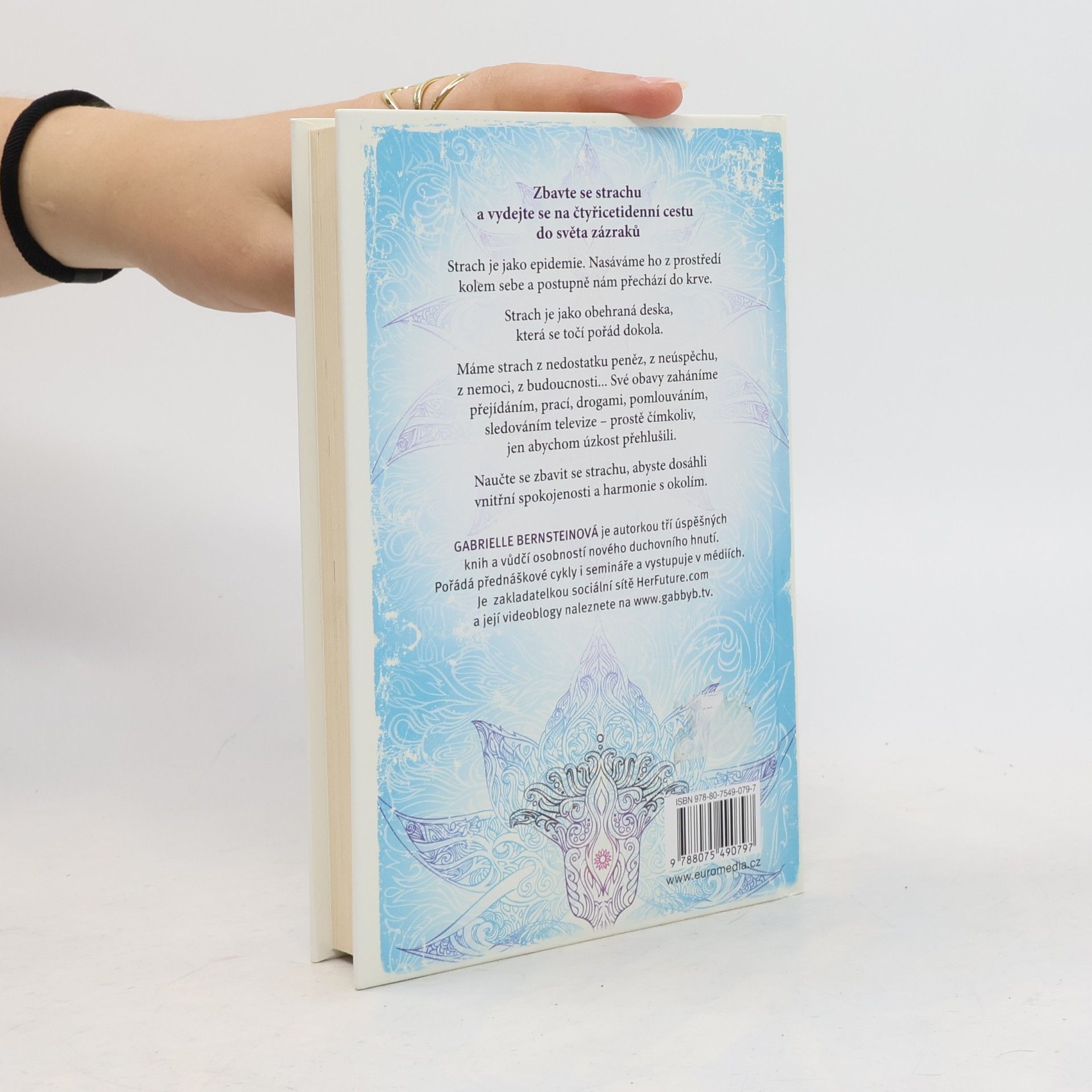 Gabrielle Bernstein Škola zázraků. Jak dosáhnout radikální proměny a nekonečného štěstí