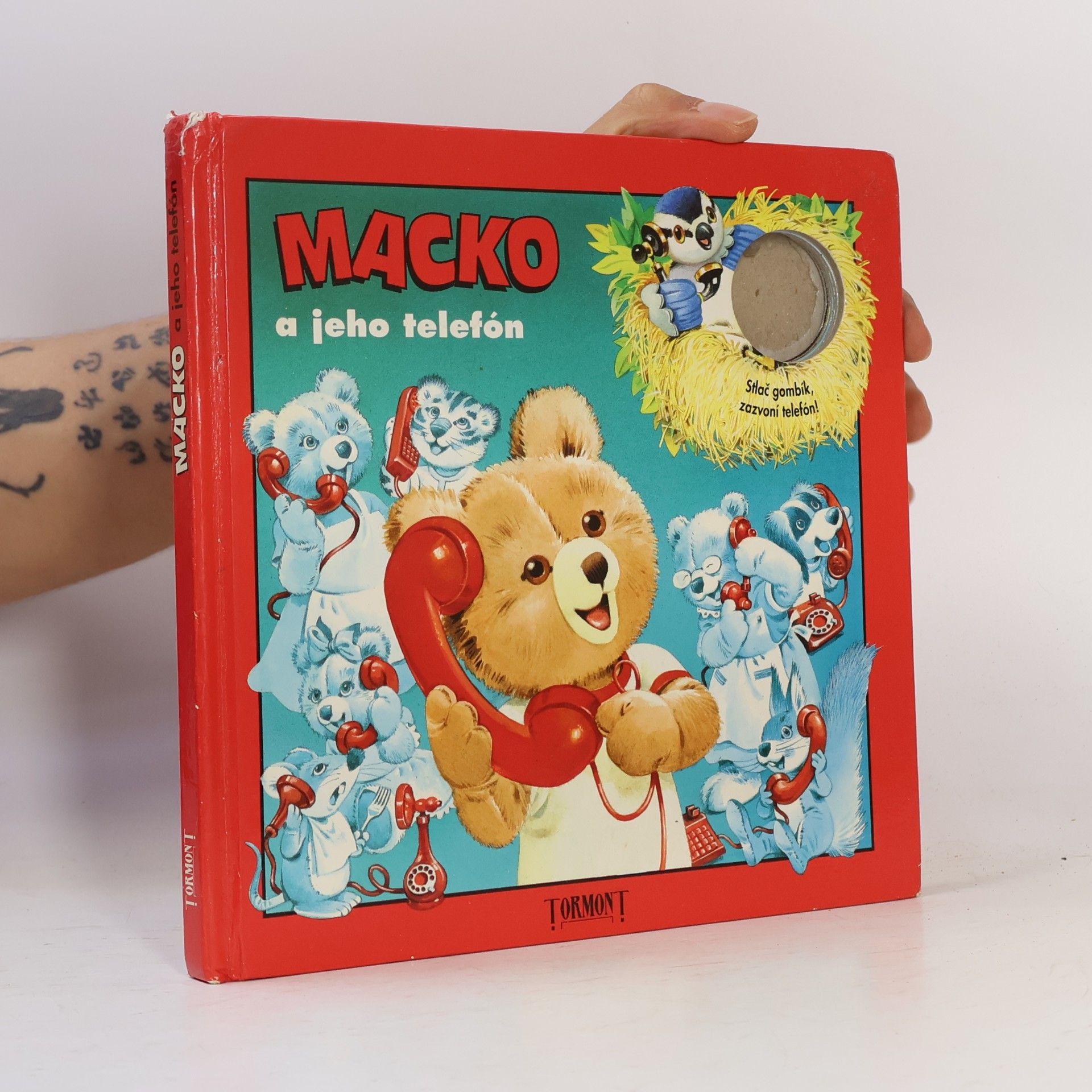 Jane Brierley Macko a jeho telefón