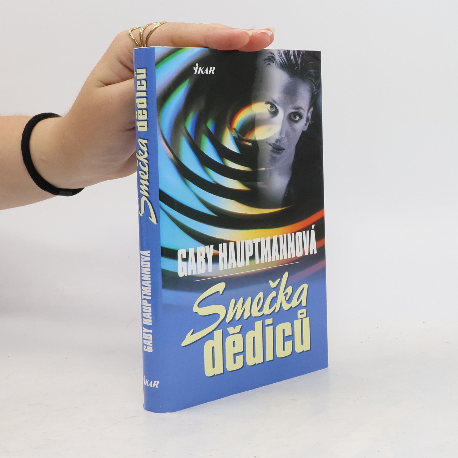 Gaby Hauptmann Smečka dědiců