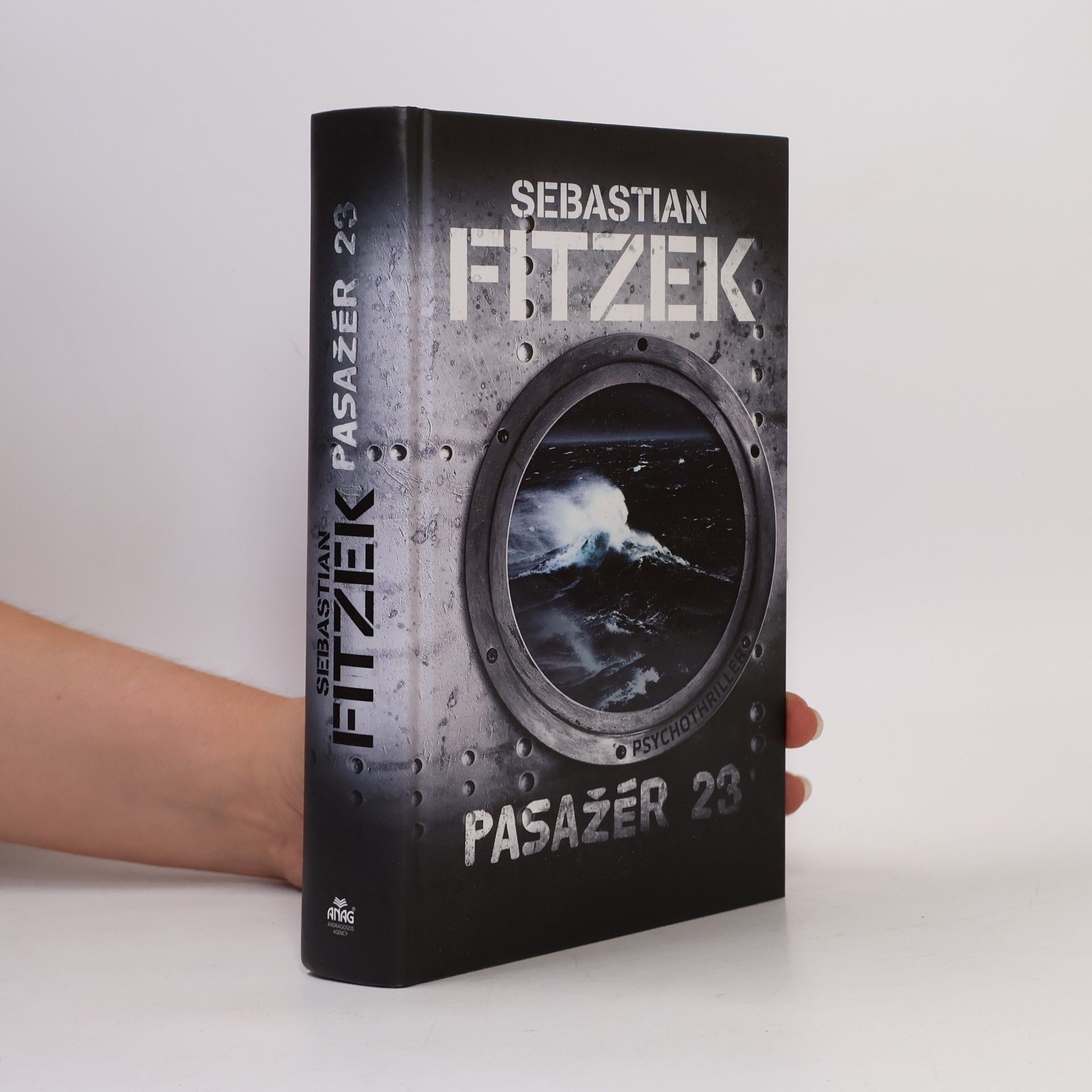 Sebastian Fitzek Pasažér 23