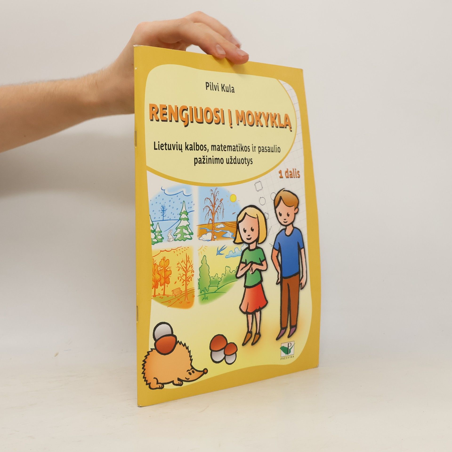 Pilvi Kula Rengiuosi į mokyklą 1