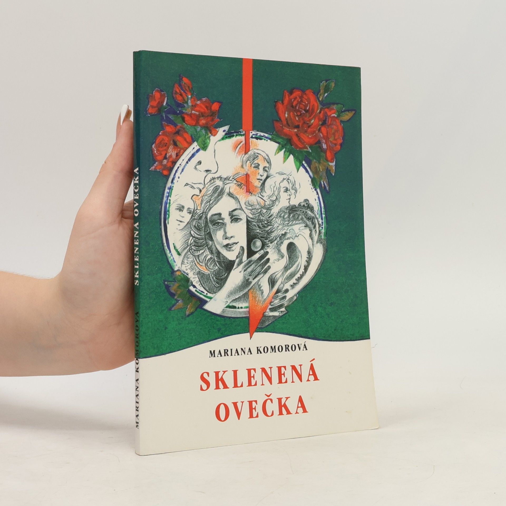 Mariana Komorová Sklenená ovečka