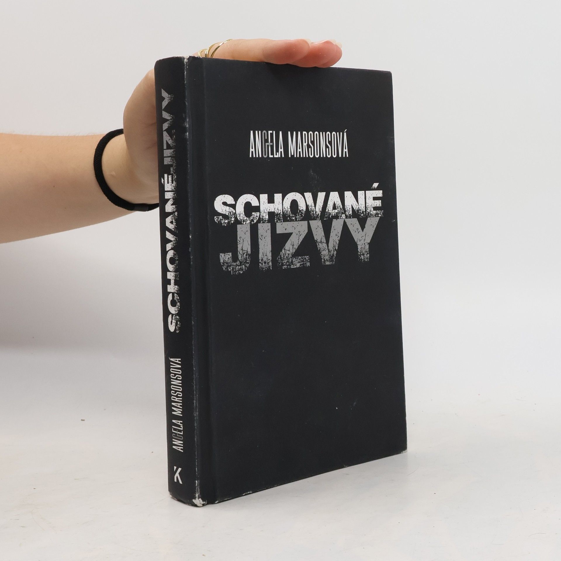 Angela Marsons Schované jizvy