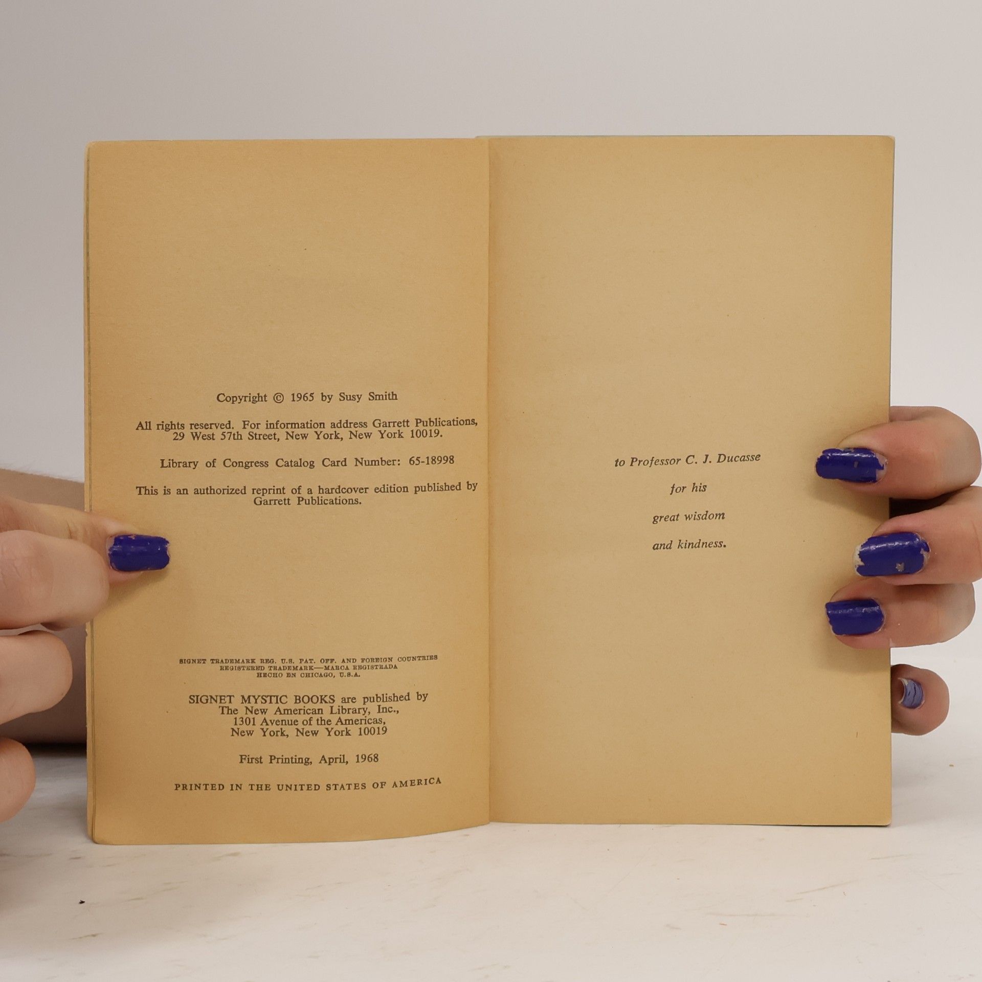 Susy Smith The Enigma of Out-of-Body Travel