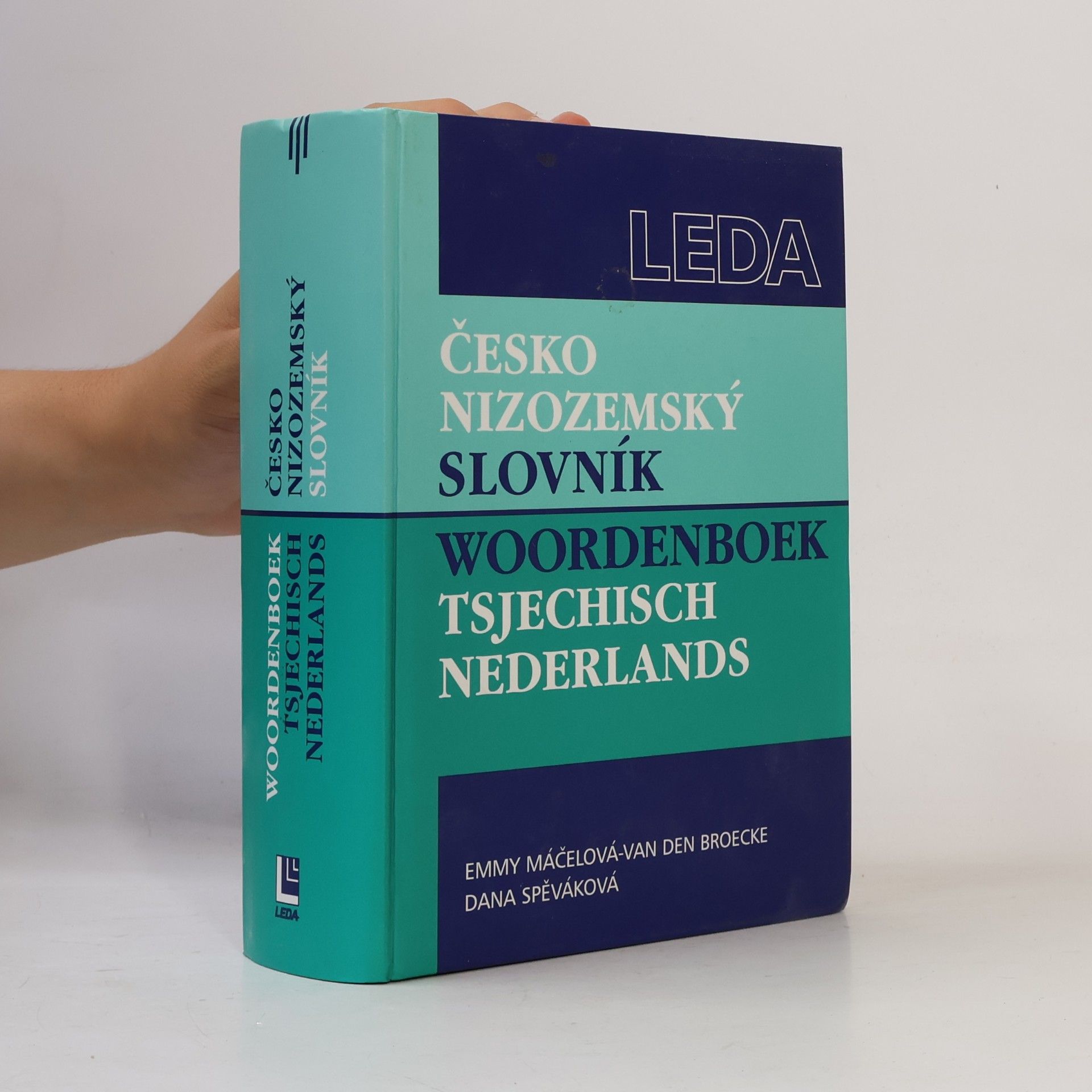 Emmy Máčelová van den Broecke Česko-nizozemský slovník