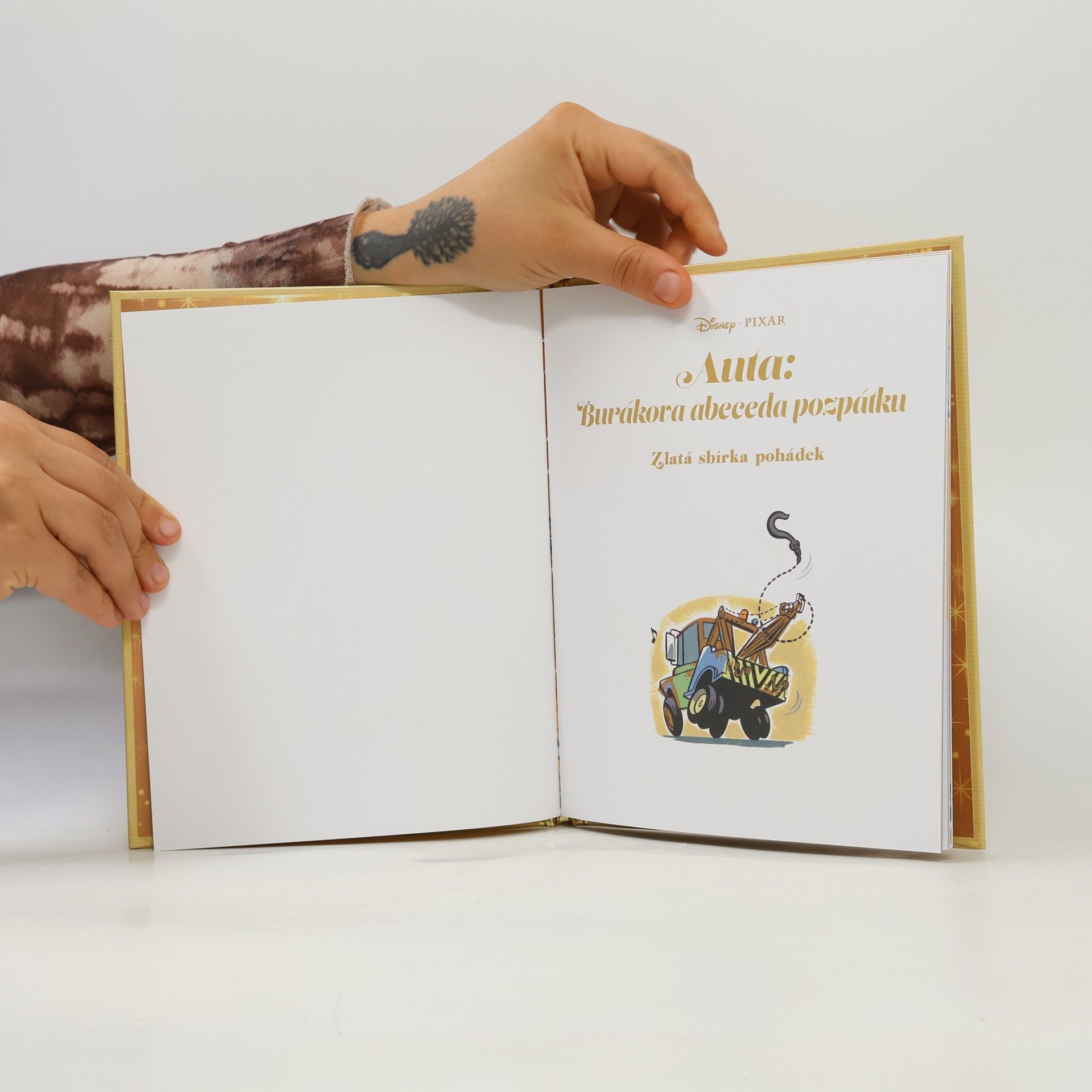 Walt Disney Zlatá sbírka pohádek 158. Auta. Burákova abeceda pozpátku