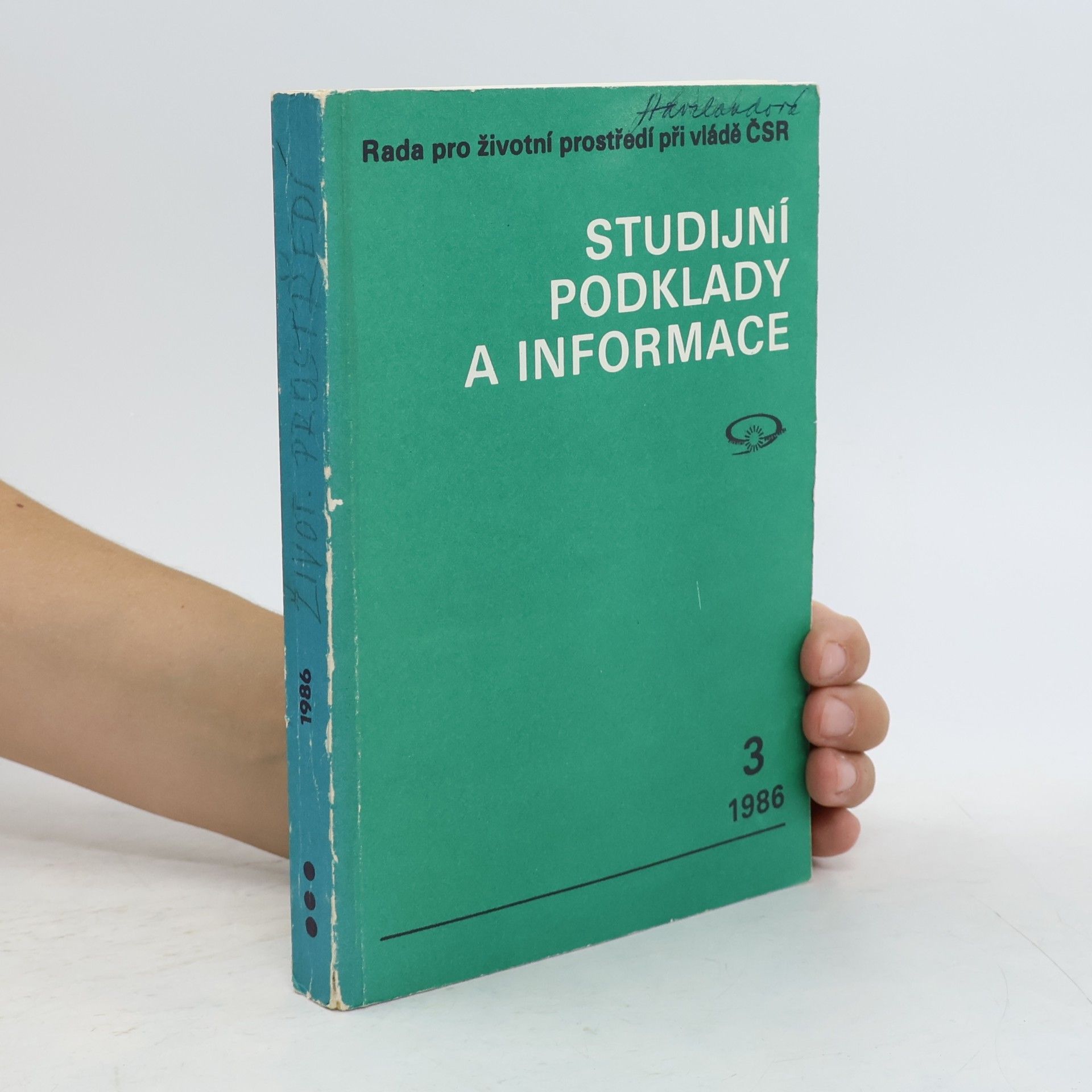 Autores varios Studijní podklady a informace 3/1986