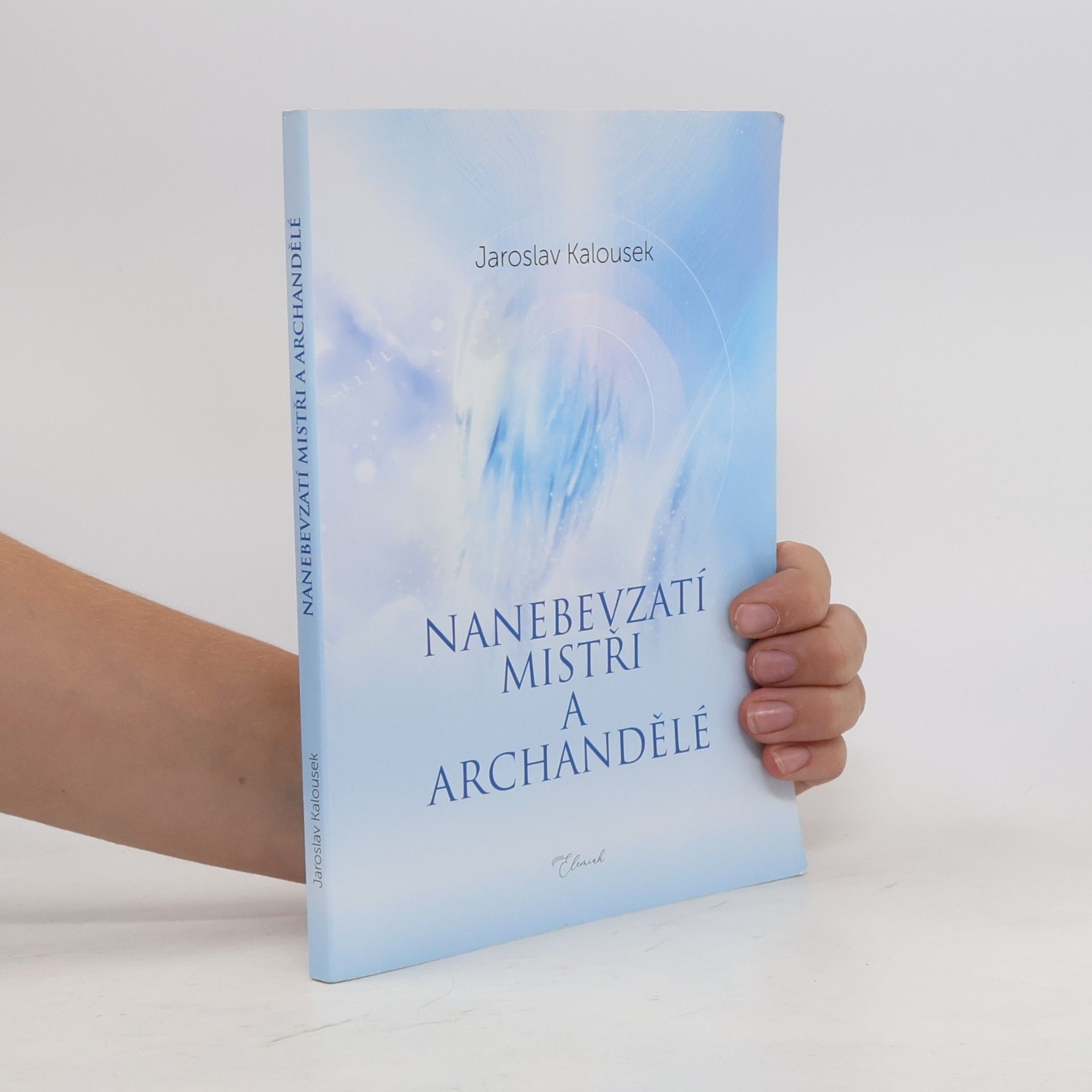 Nanebevzatí mistři a archandělé