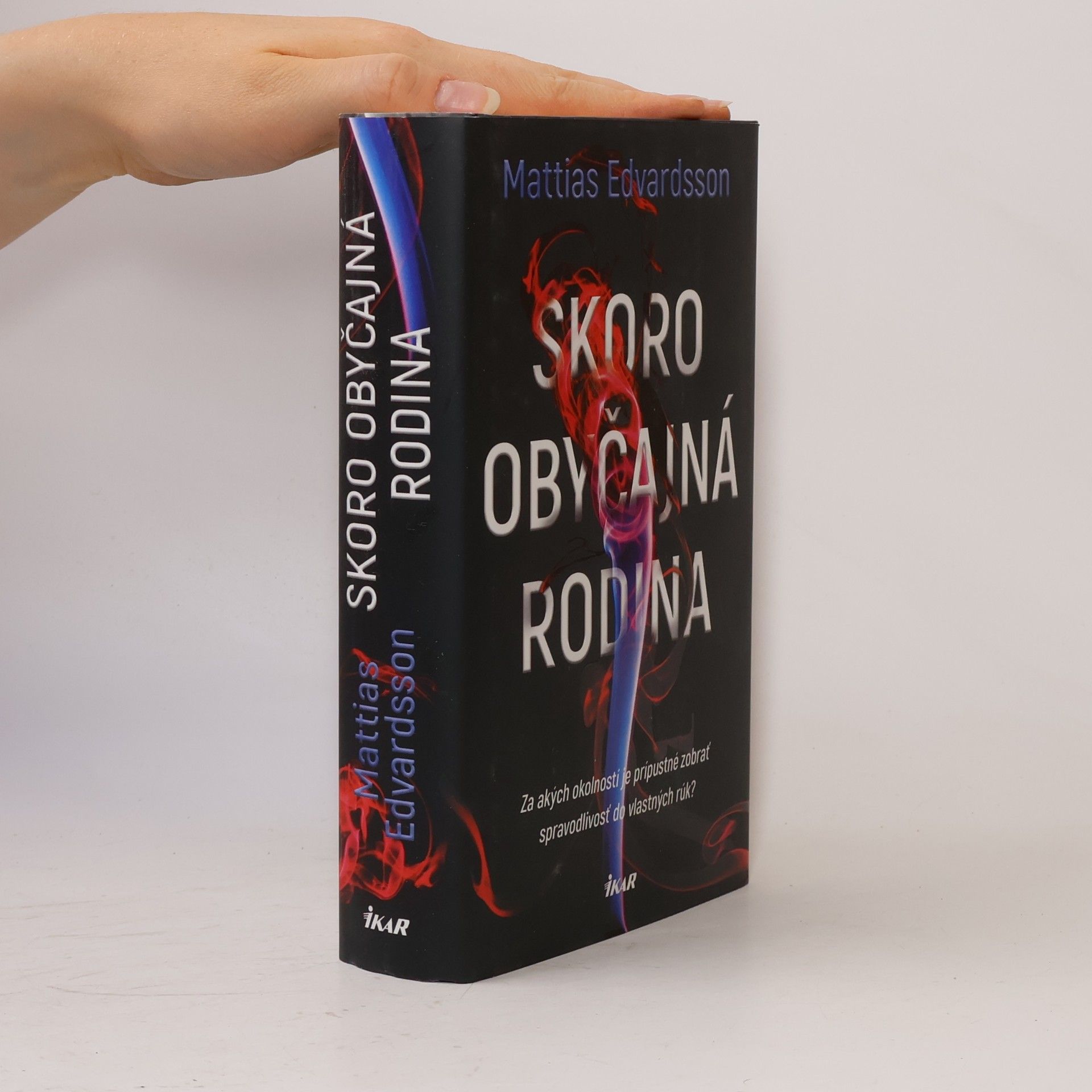 Mattias Edvardsson Skoro obyčajná rodina