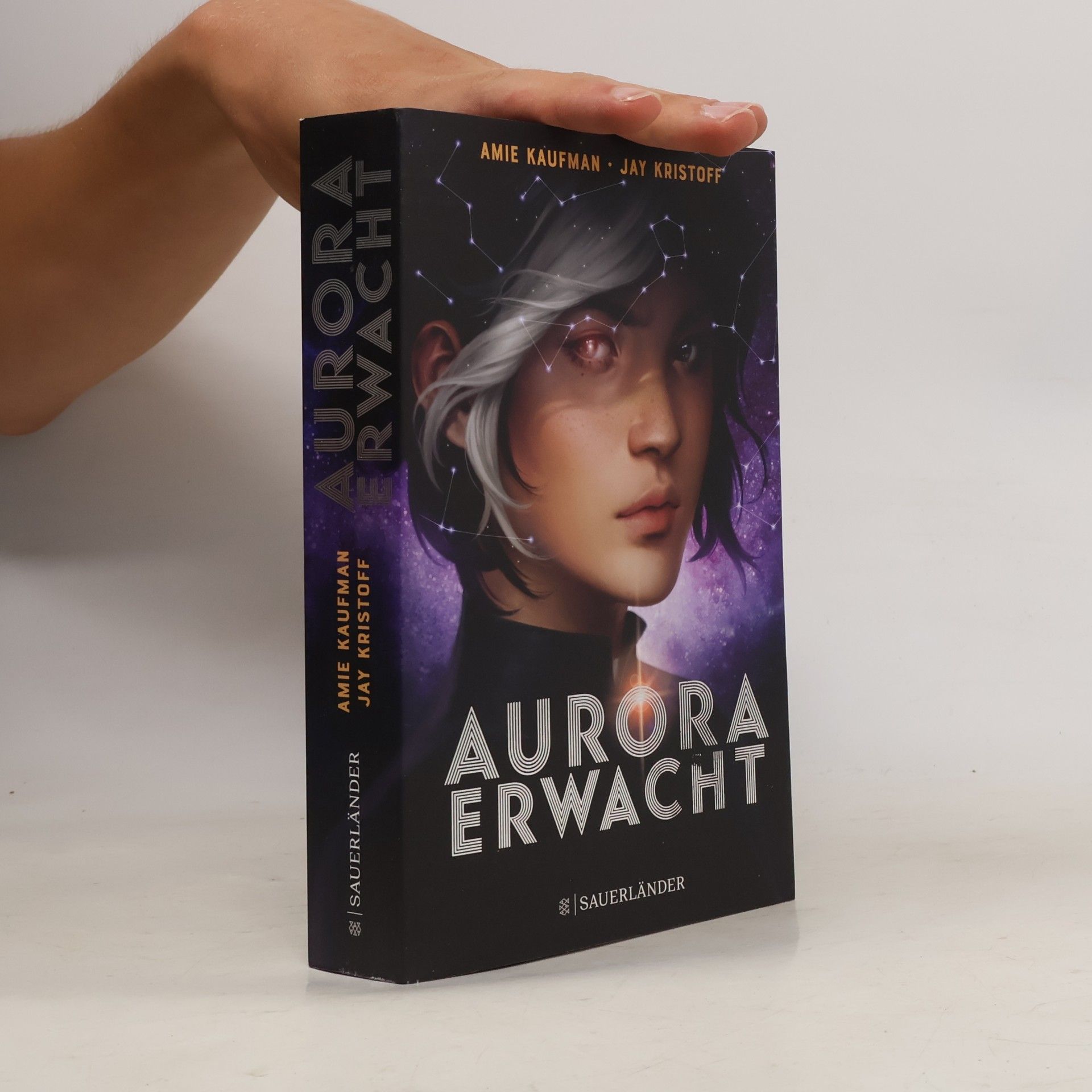 Aurora erwacht