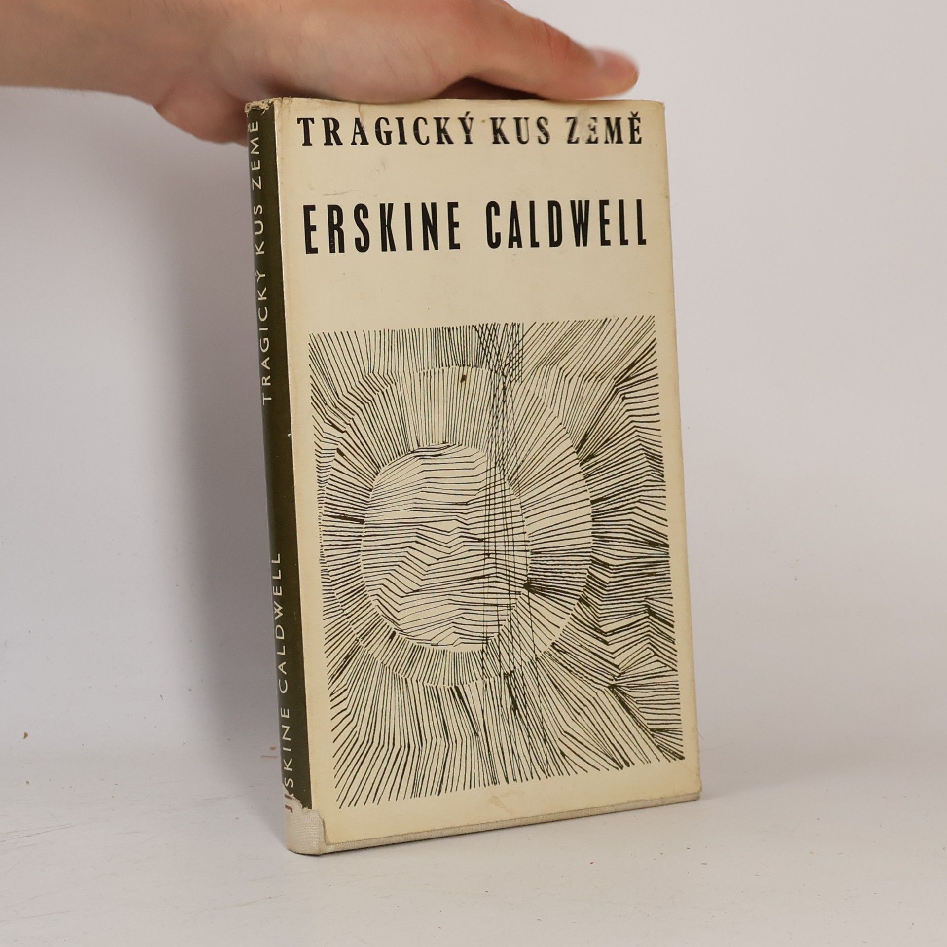 Erskine Caldwell Tragický kus země
