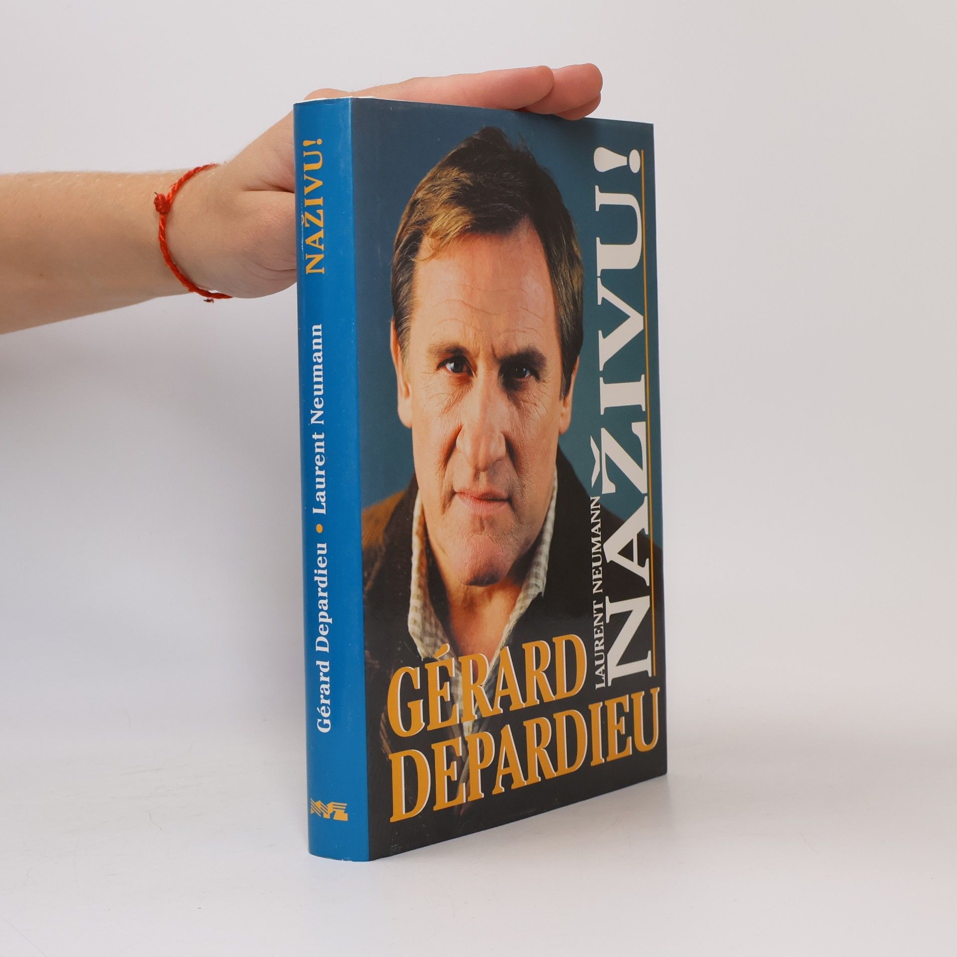 Gérard Depardieu Naživu!