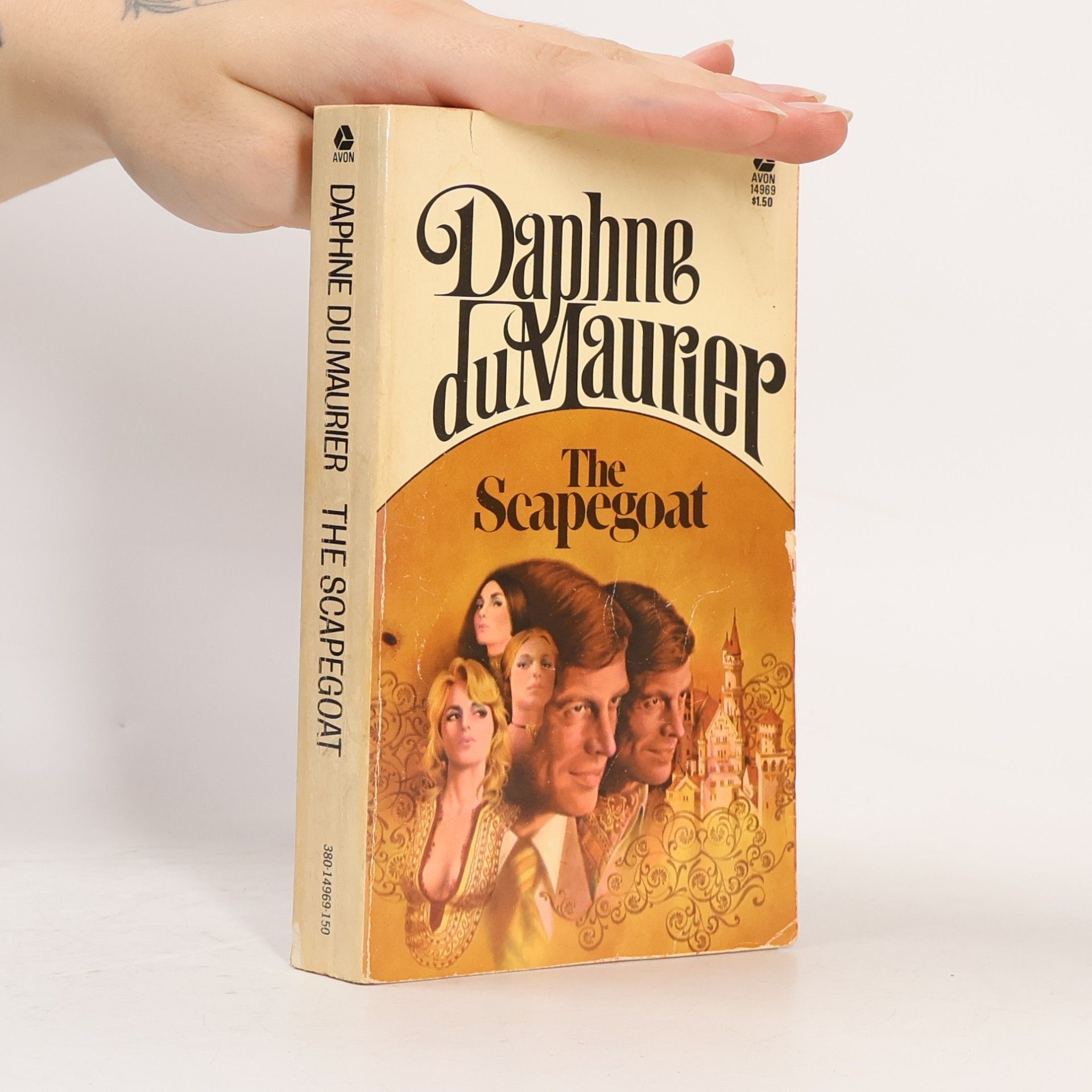 Daphne du Maurier The Scapegoat