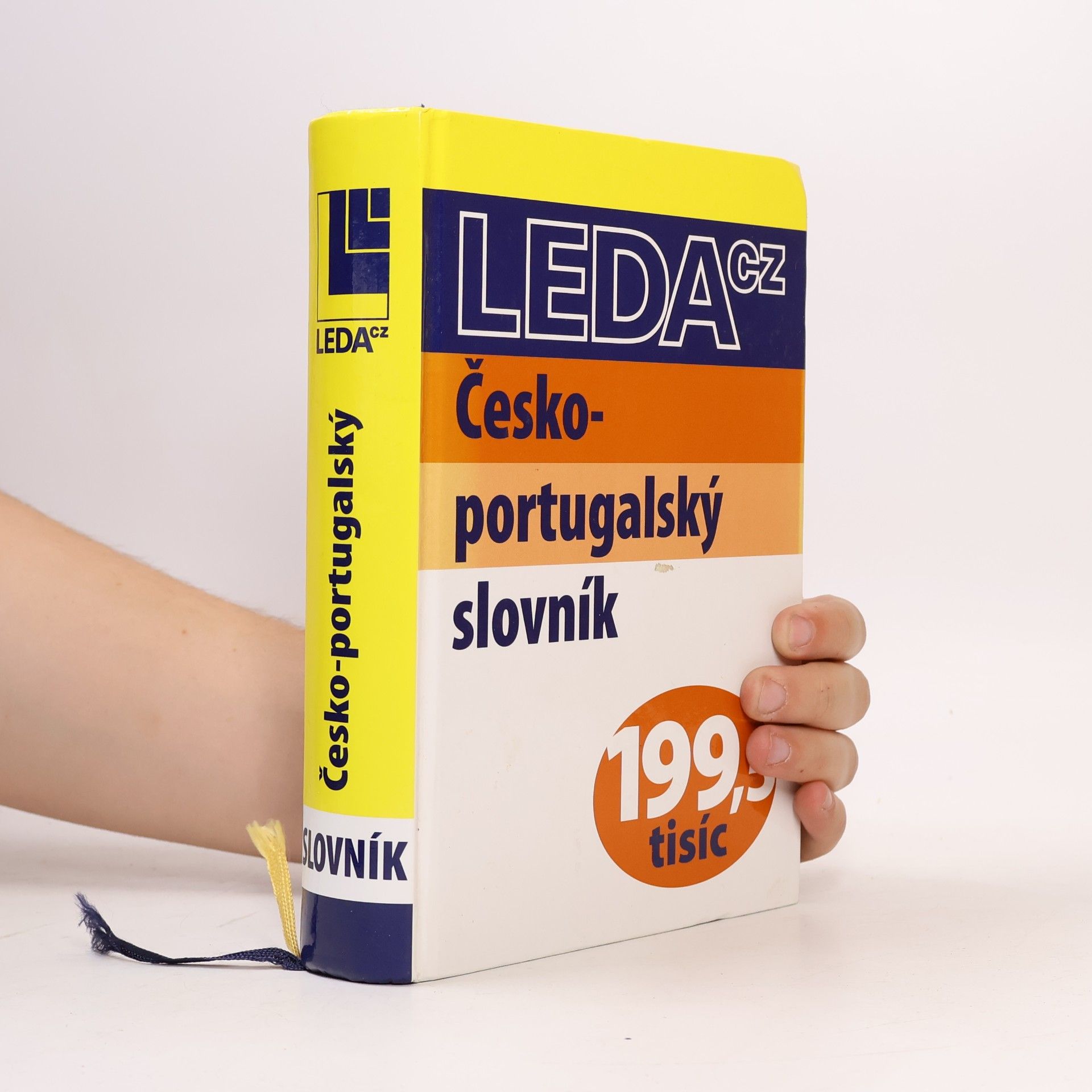 Sylva Hamplová Česko-portugalský slovník