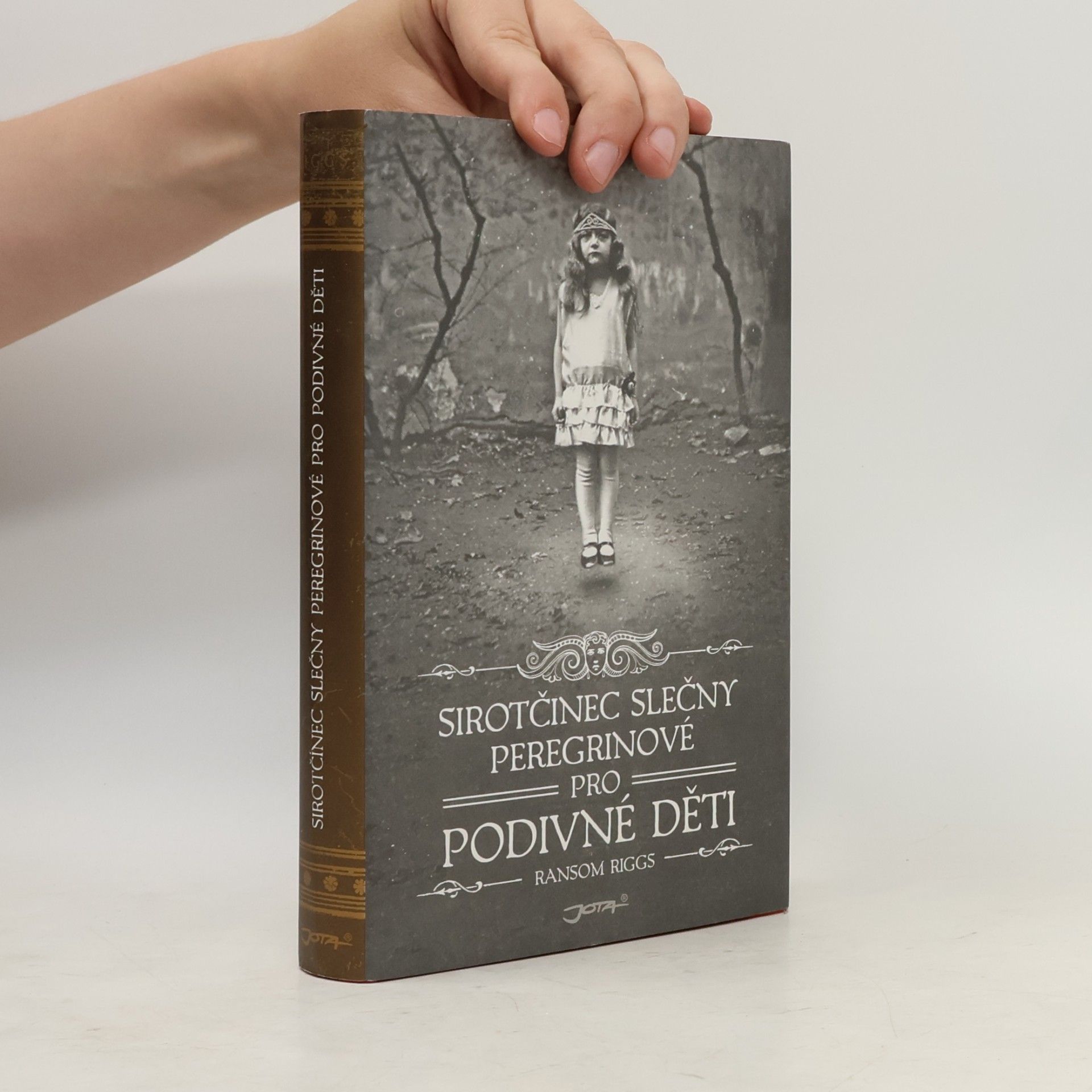 Ransom Riggs Sirotčinec slečny Peregrinové pro podivné děti