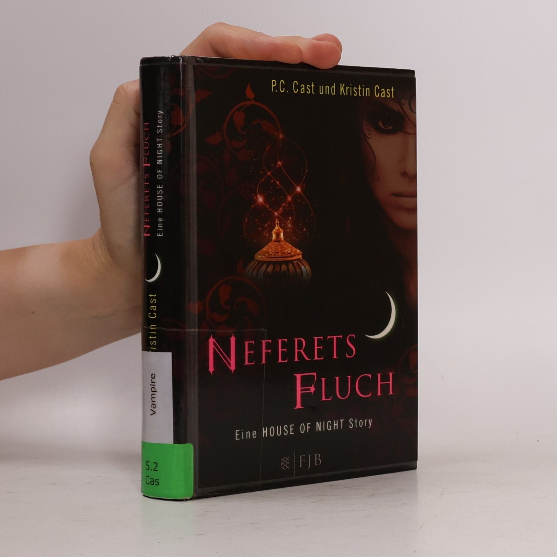 Phyllis Christine Cast Neferets Fluch