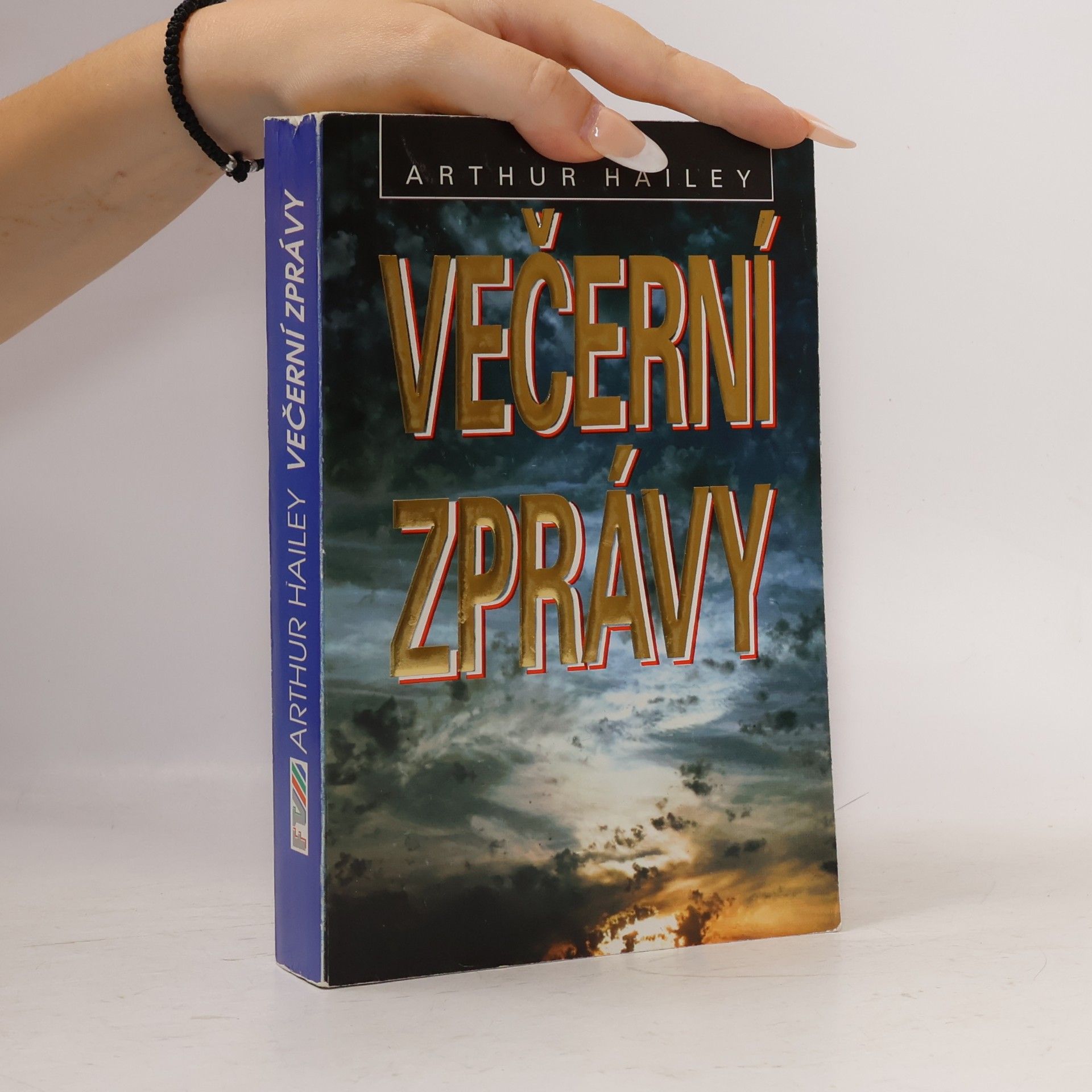 Arthur Hailey Večerní zprávy