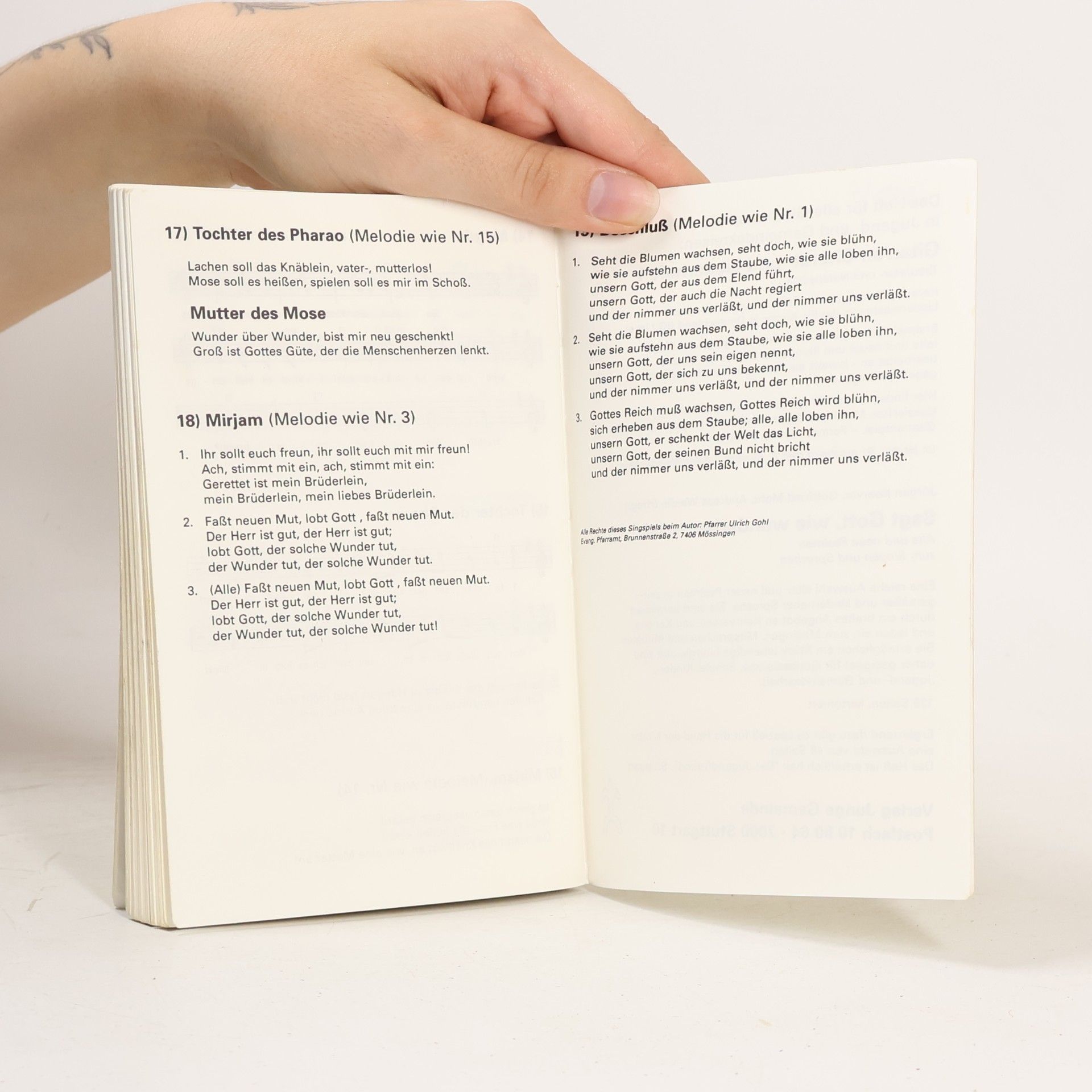 Mal Gottes Regenbogen in das Grau-in-Grau der Welt. Ein Liederbuch für Kinderkirchen und vieles mehr...