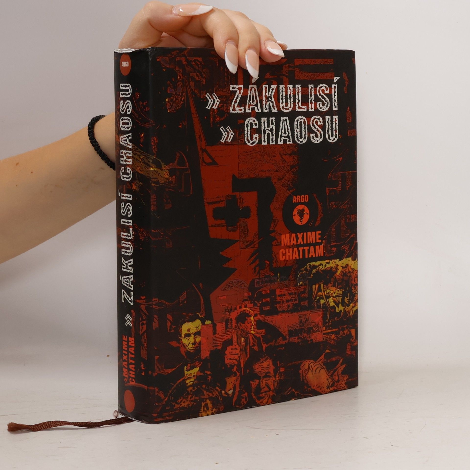 Maxime Chattam Zákulisí chaosu