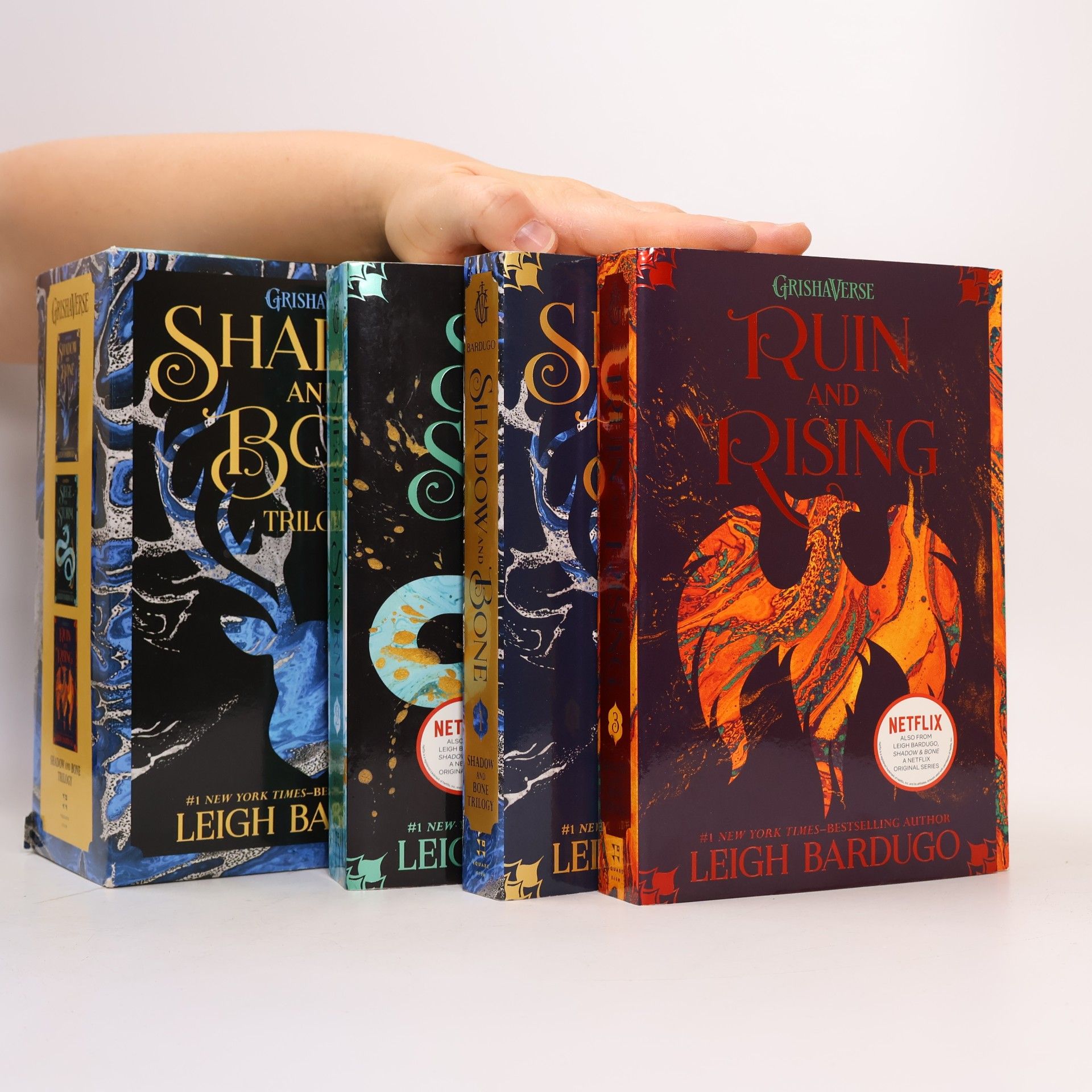 Leigh Bardugo Shadow and Bone Trilogy