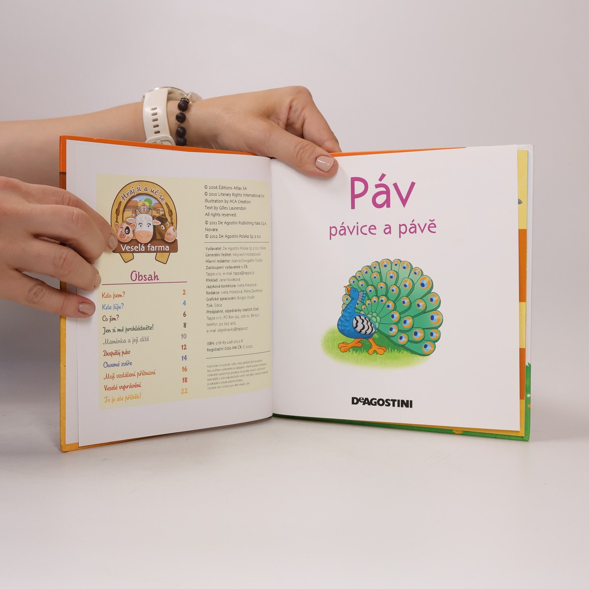 Gilles Laurendon Na dvorku 10. Páv