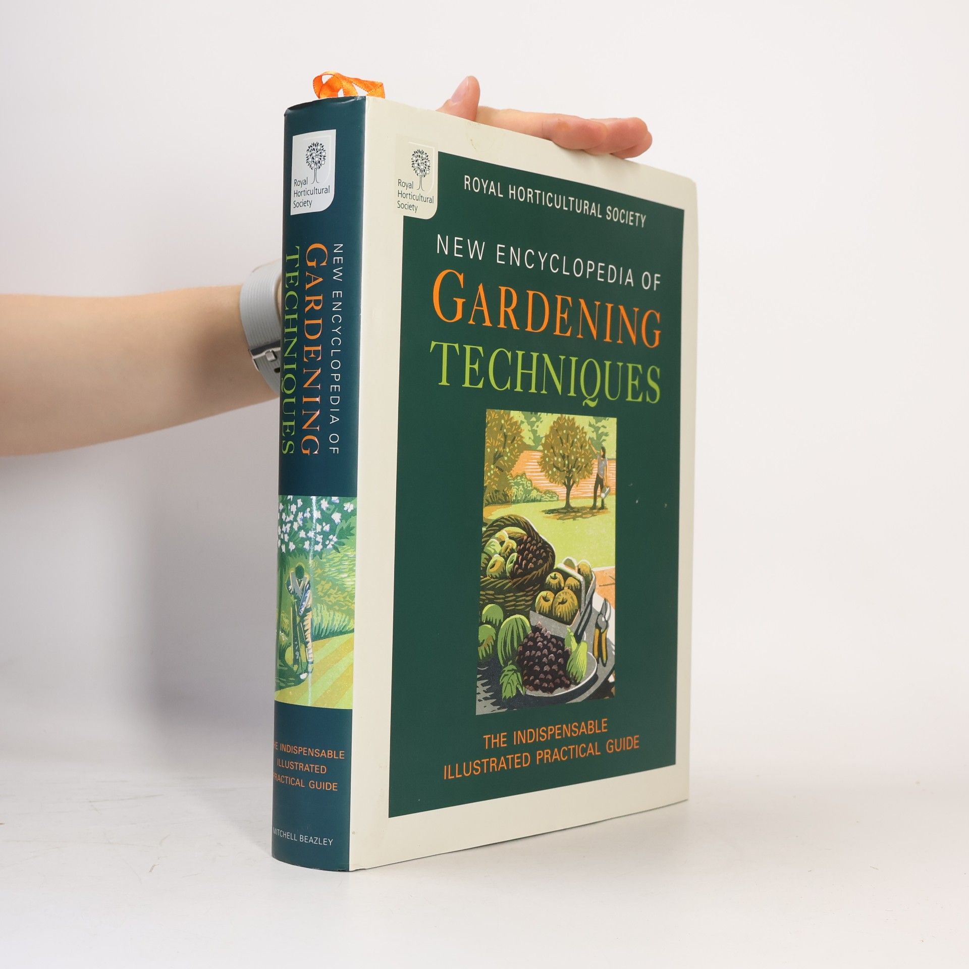 RHS New Encyclopedia of Gardening Techniques