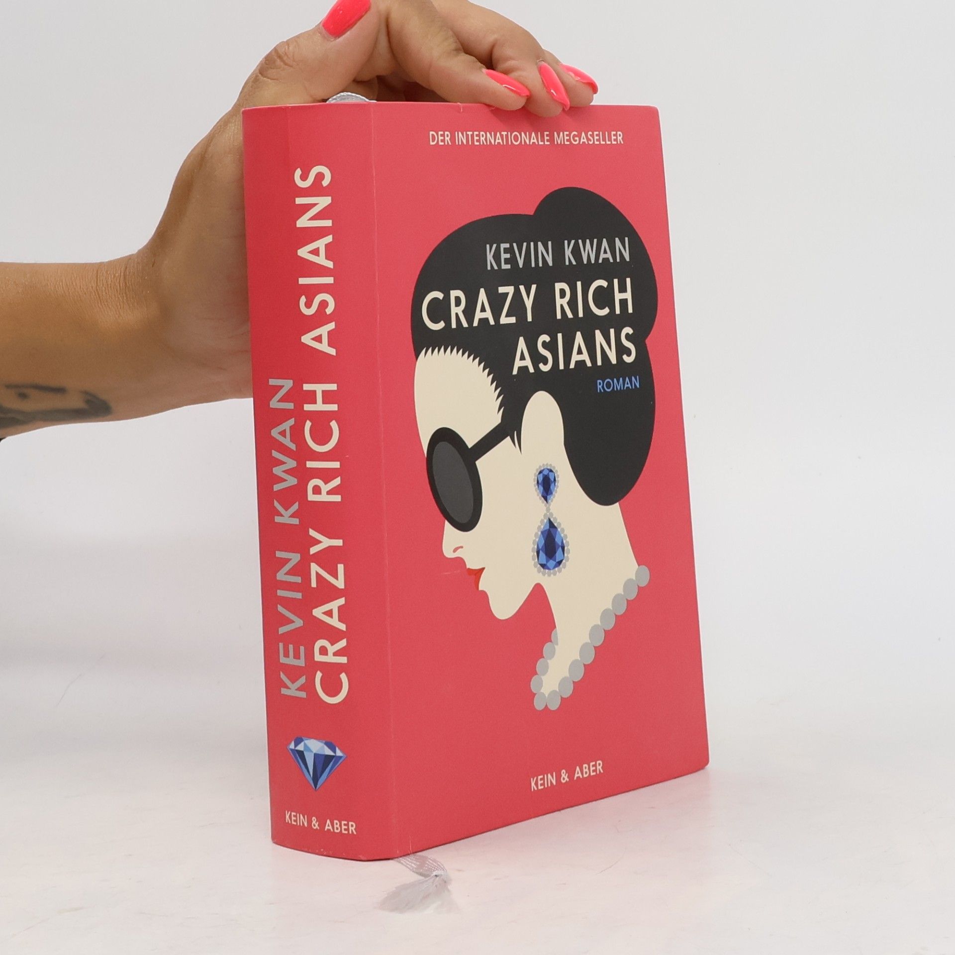 Kevin Kwan Crazy Rich Asians