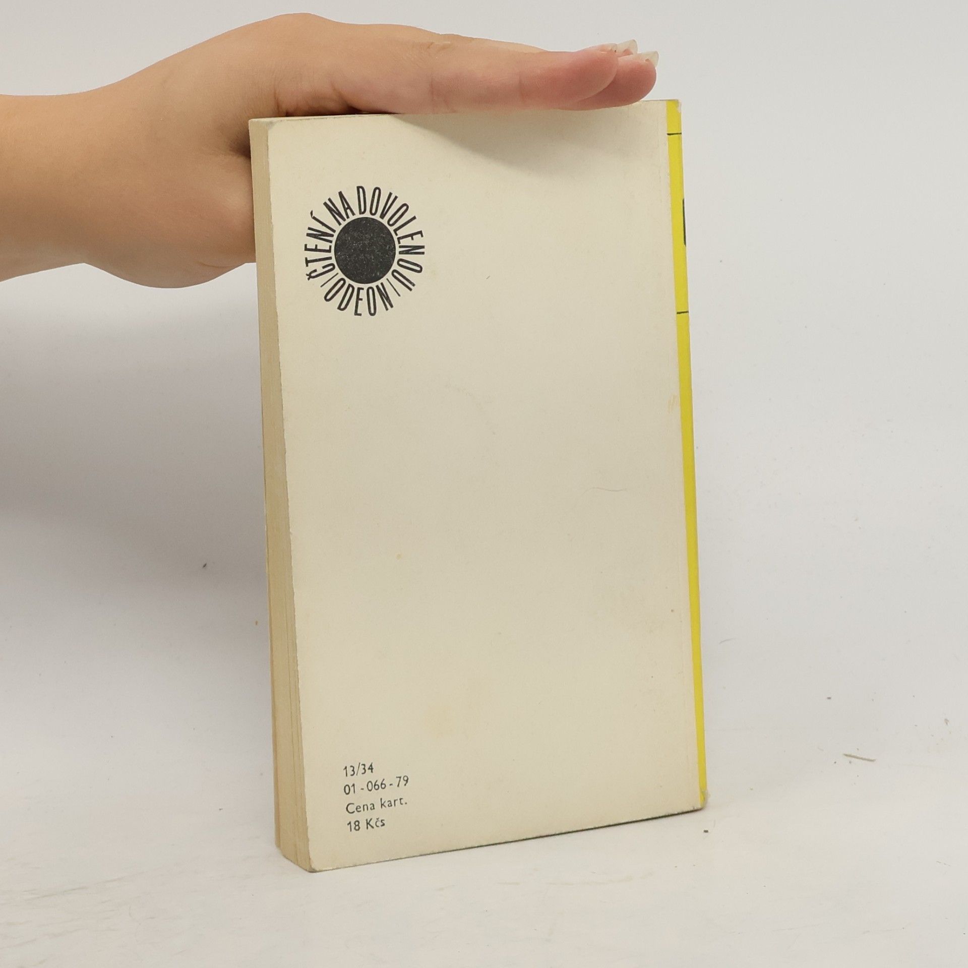 Agatha Christie Opona