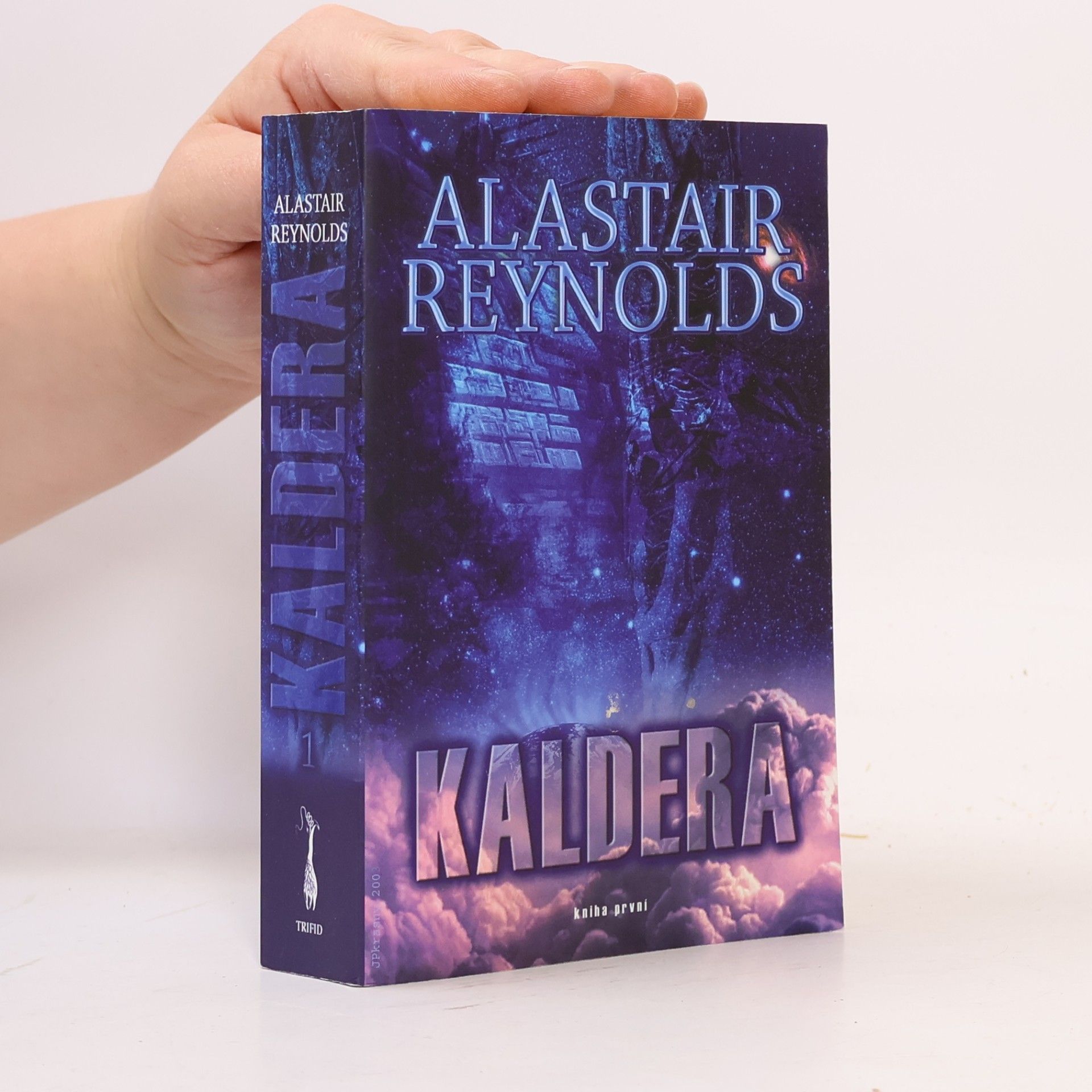 Alastair Reynolds Kaldera. Kniha první
