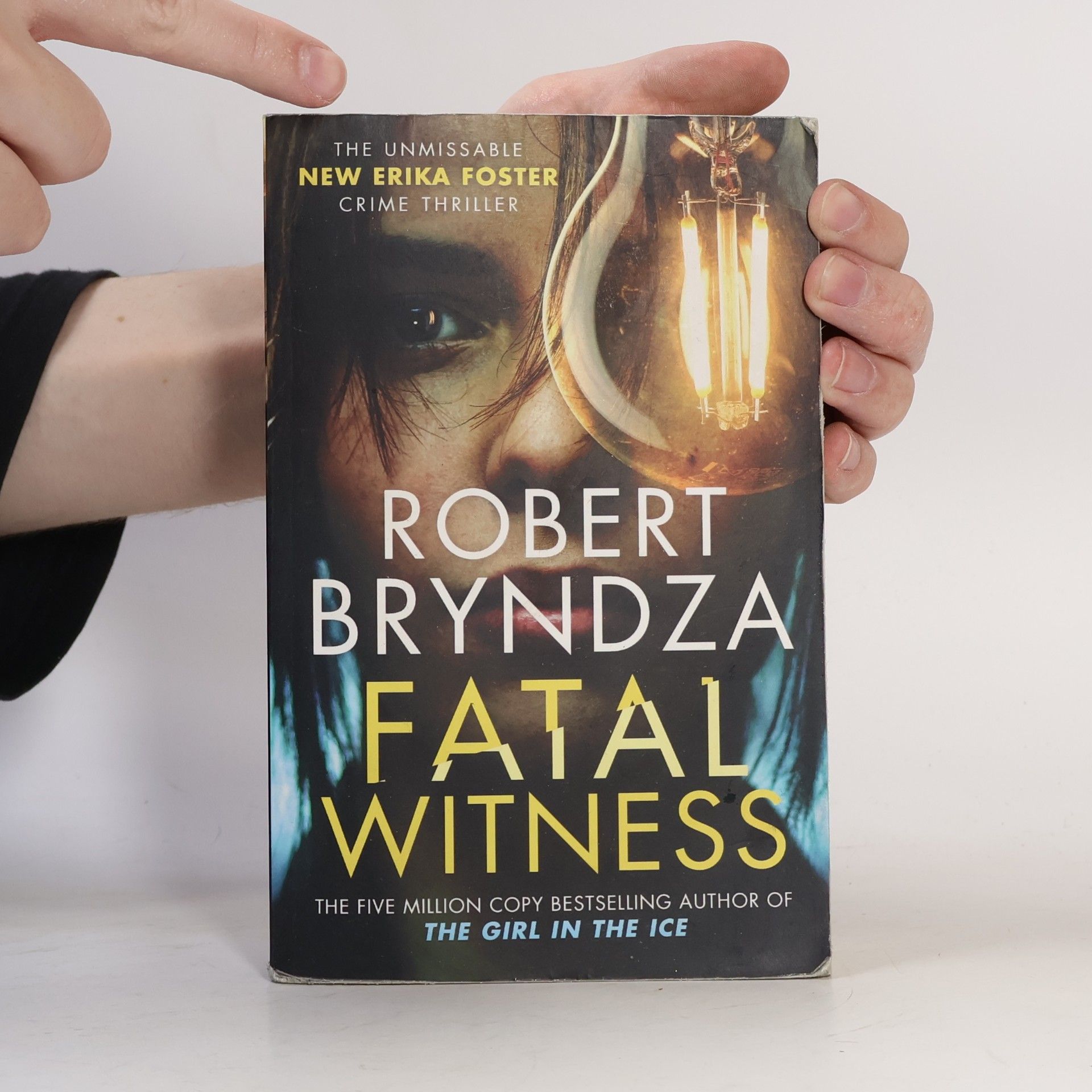 Robert Bryndza Fatal Witness
