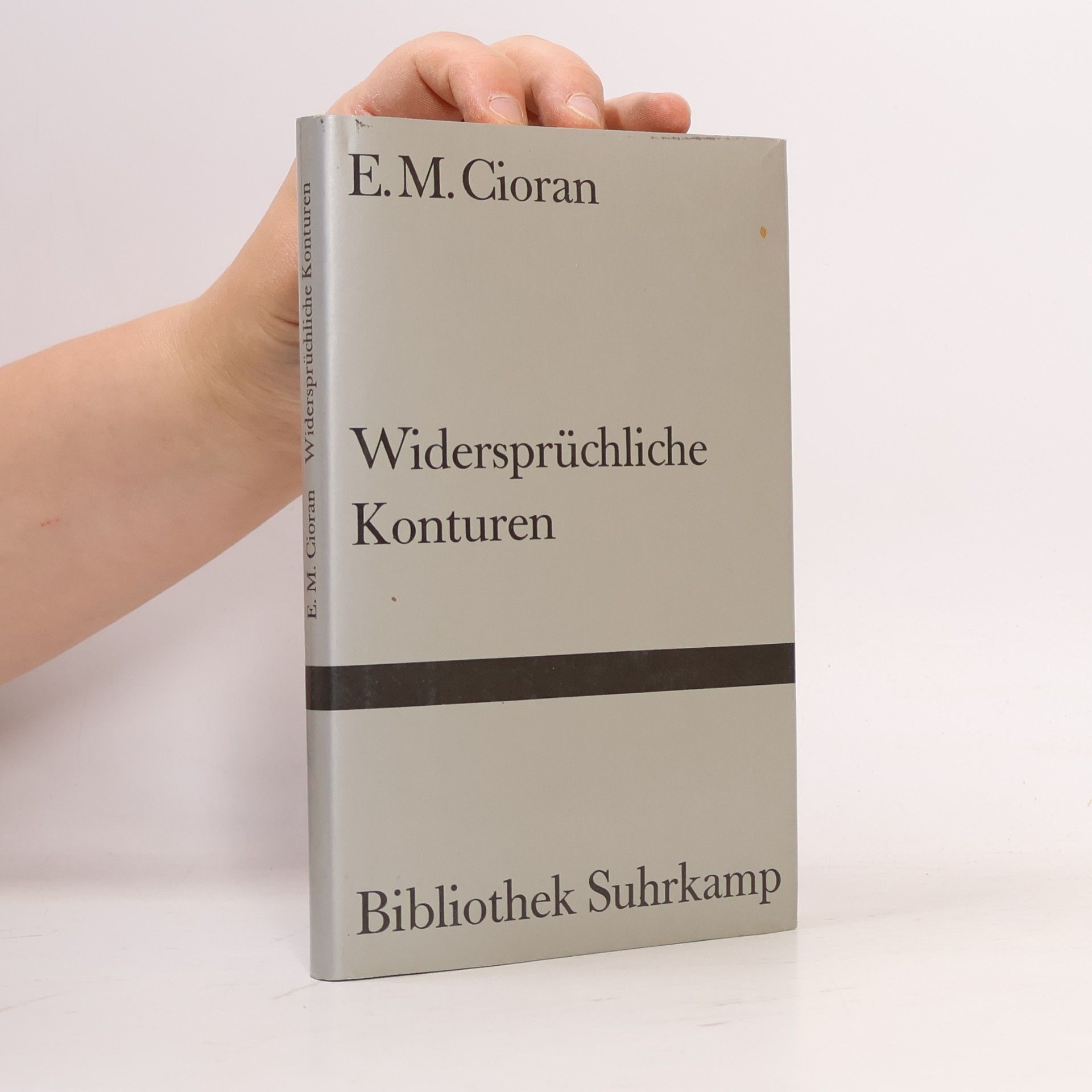 Widersprüchliche Konturen