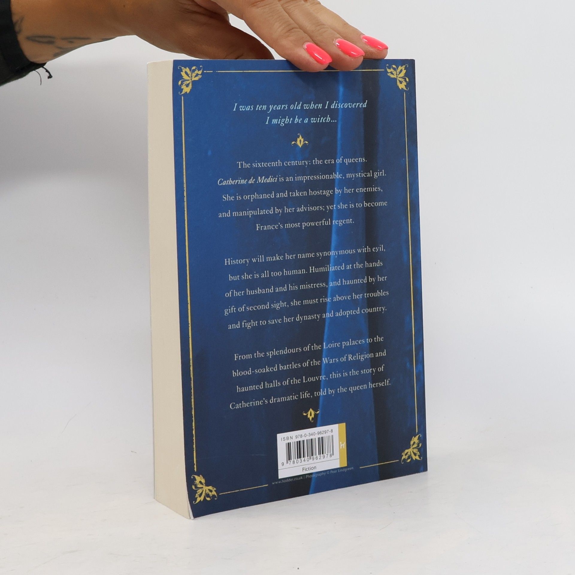 C. W. Gortner The Confessions of Catherine de Medici