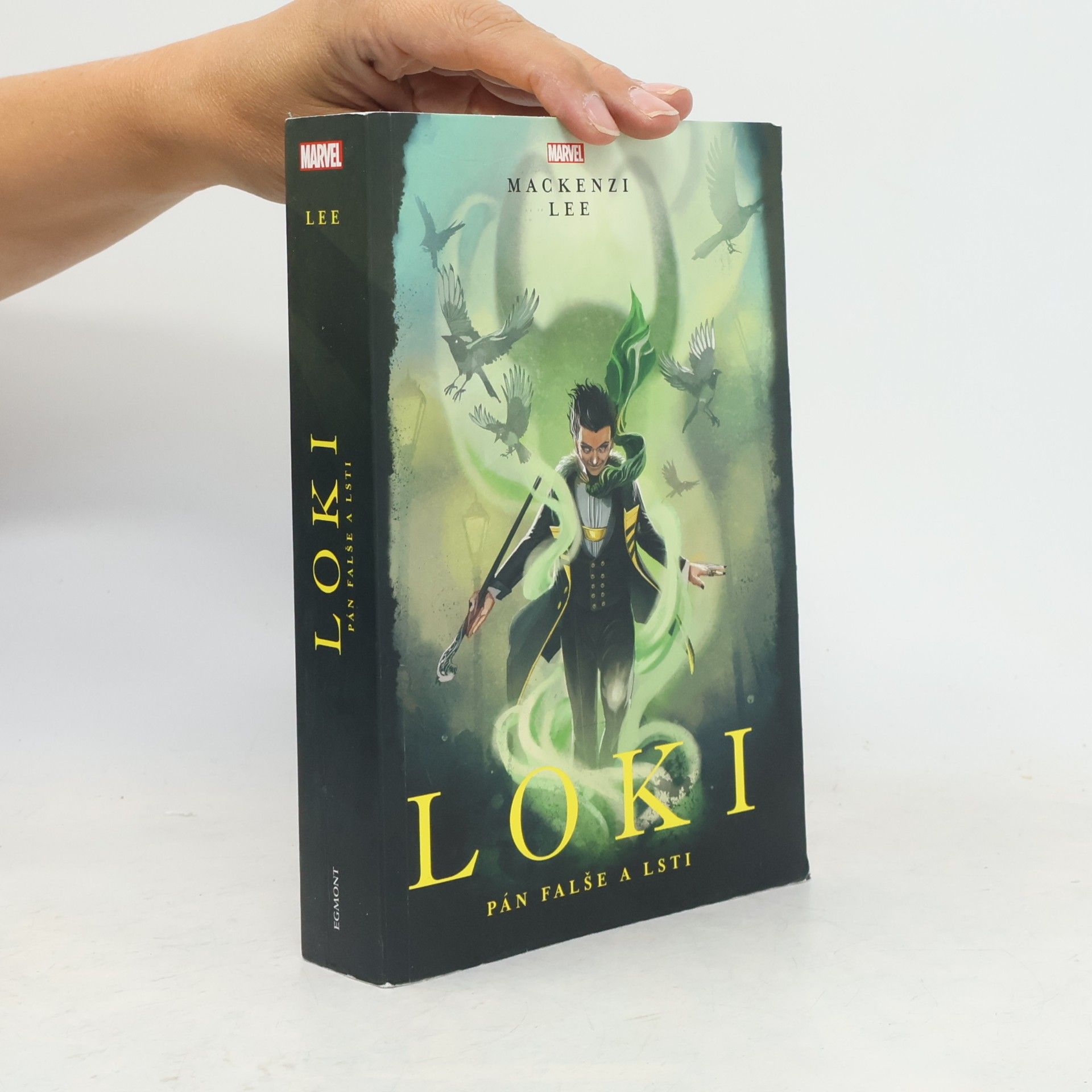 Mackenzi Lee Loki: pán falše a lsti