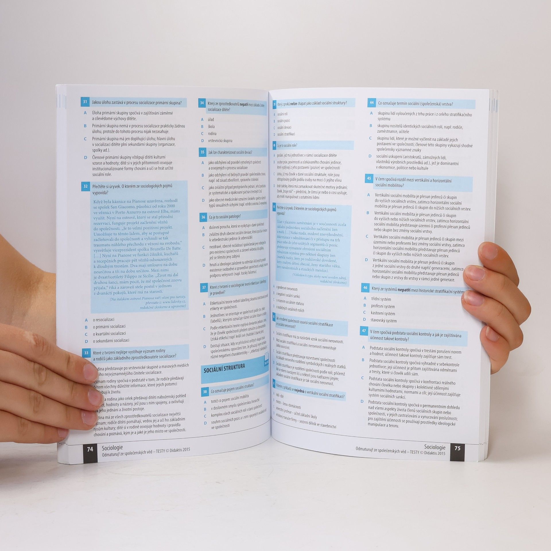 Autores varios Odmaturuj! ze společenských věd. Testy